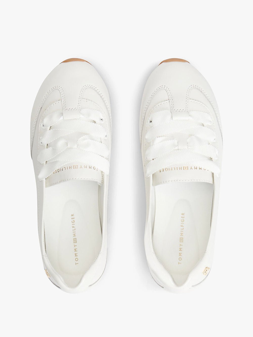 נעלי טומי הילפיגר Monogram Leather Ballet Trainers נשים