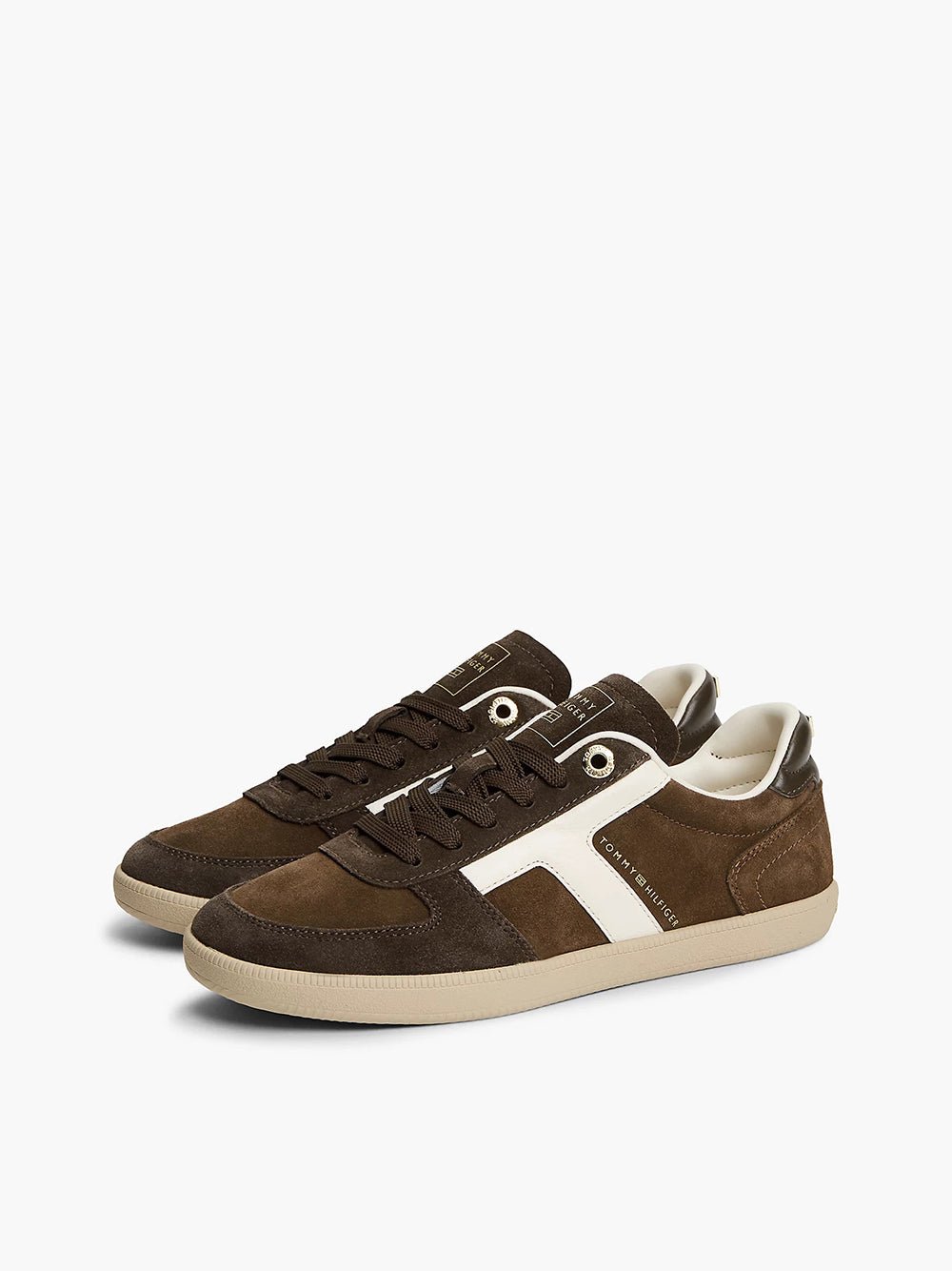 נעלי טומי הילפיגר Tribeca Suede Mixed Texture Enamel Flag Trainers נשים - thr-FW0FW09596-0HJ-36