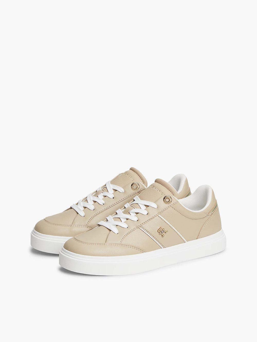 נעלי טומי הילפיגר Pebble Grain Leather Cupsole Trainers נשים