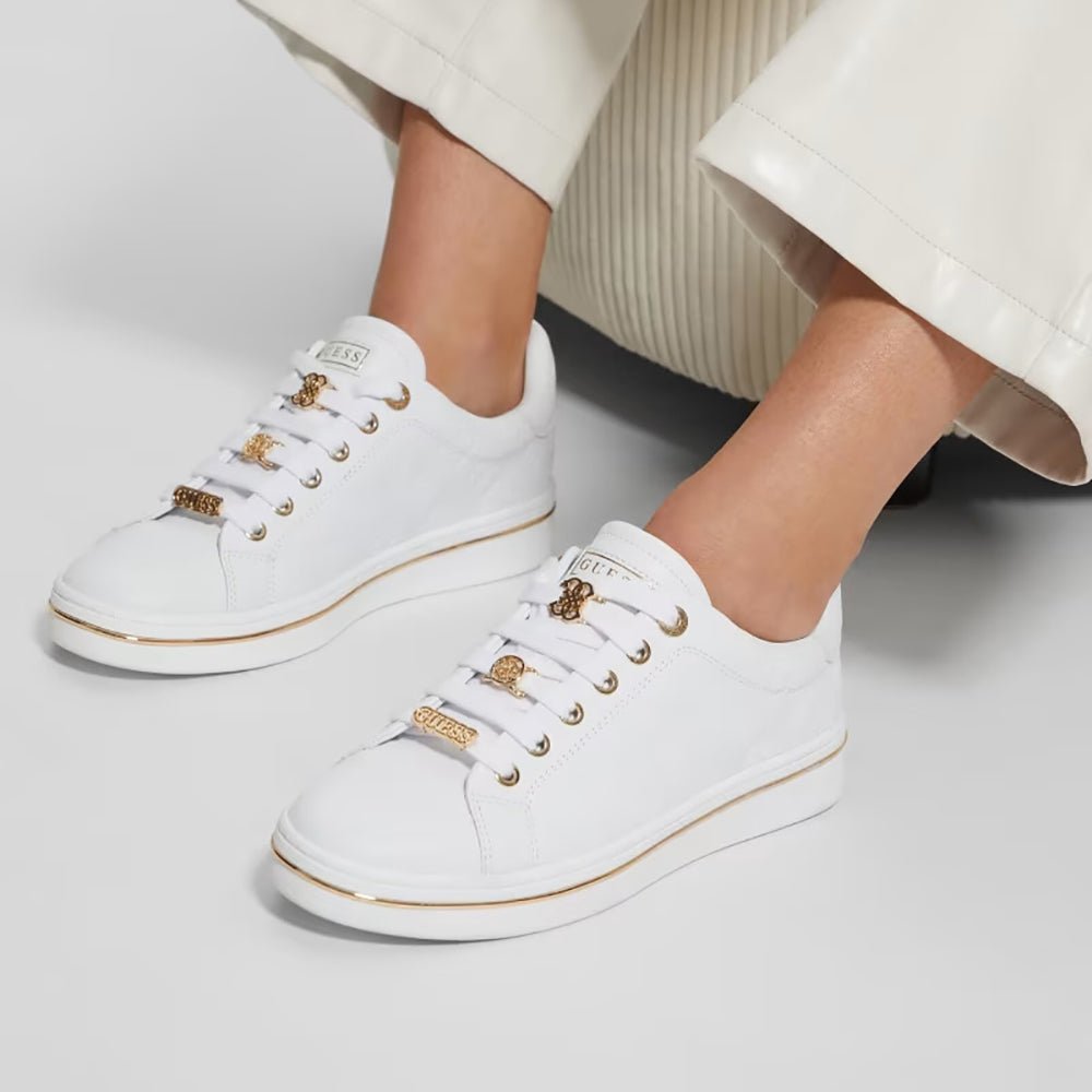 נעלי Guess Stasey נשים