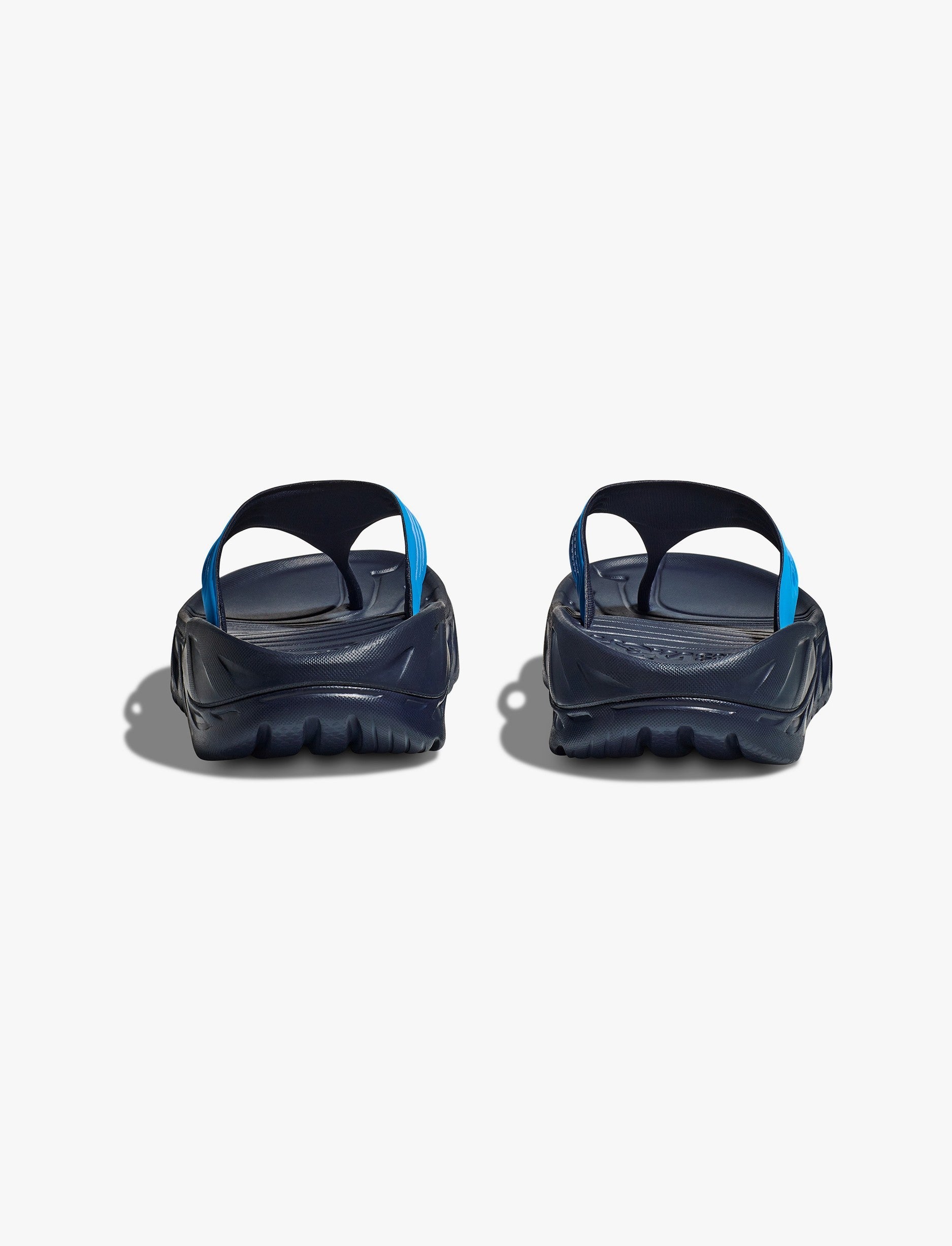 Hoka Ora Recovery Flip - כפכפים לגבר הוקה אורה בצבע כחול דיוה/כחול חלל