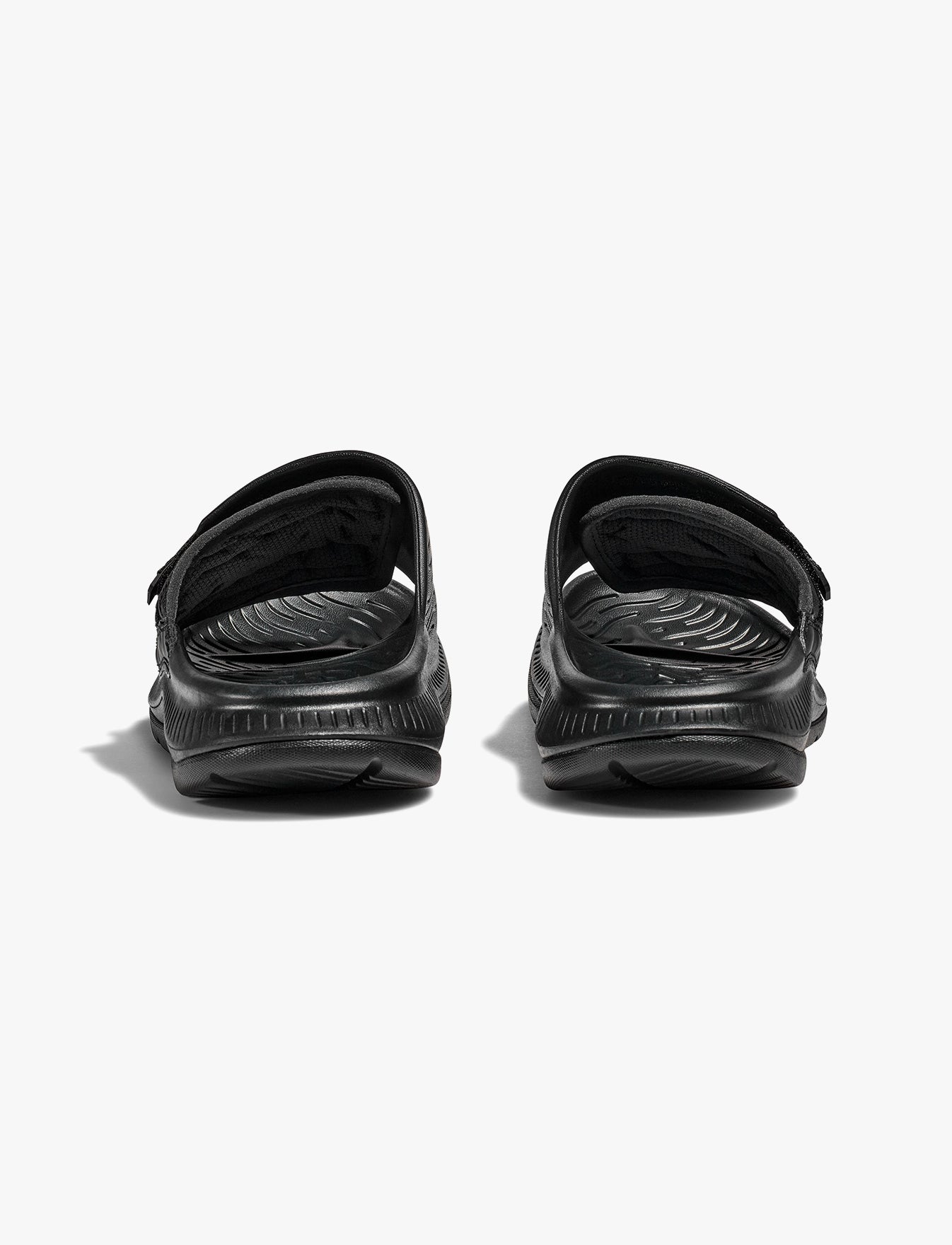 HOKA ORA LUXE - כפכפי אורה לוקס הוקה בצבע שחור