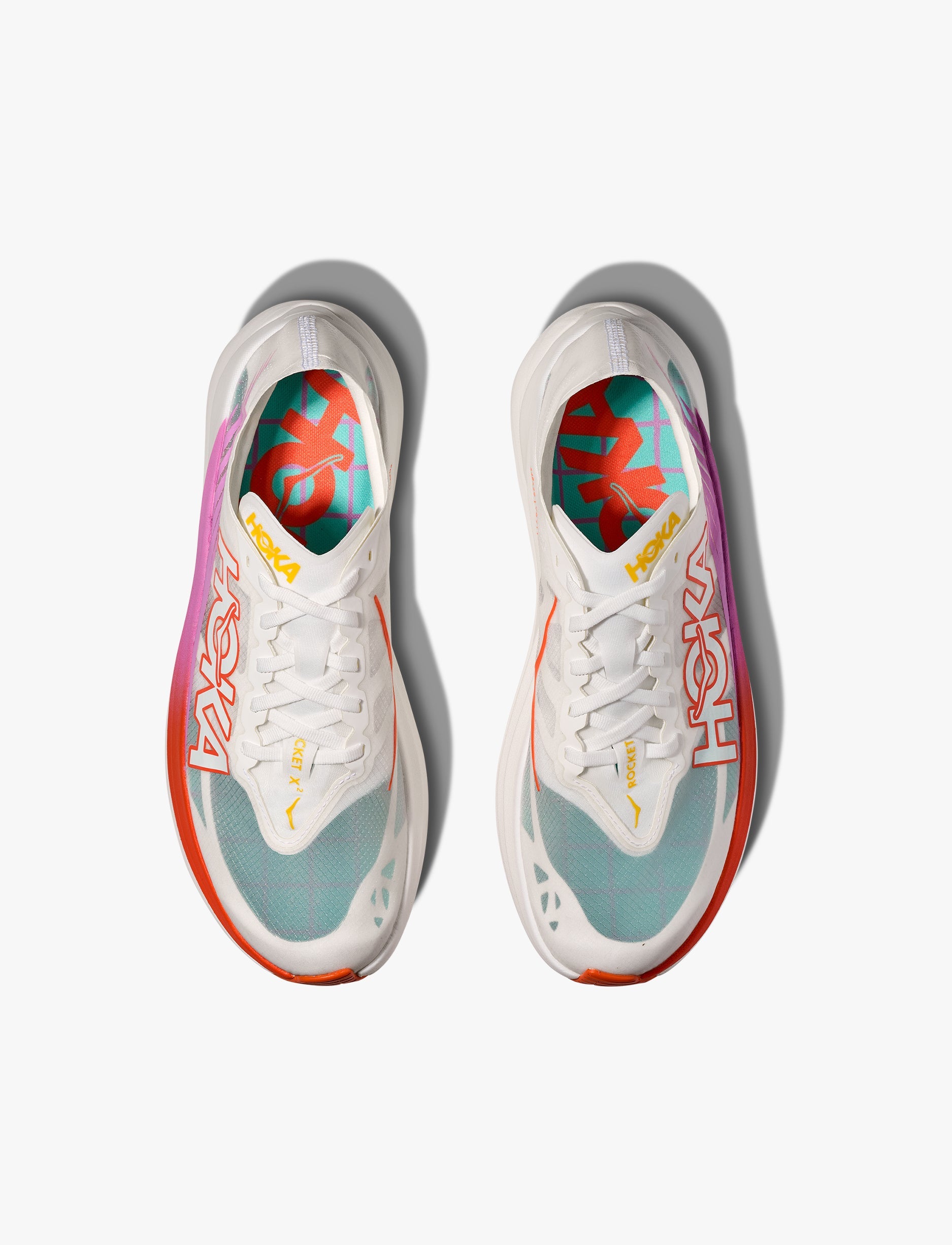 HOKA ROCKET X 2 - נעלי ספורט הוקה רוקט איקס 2 בצבע פרוסט/לבה