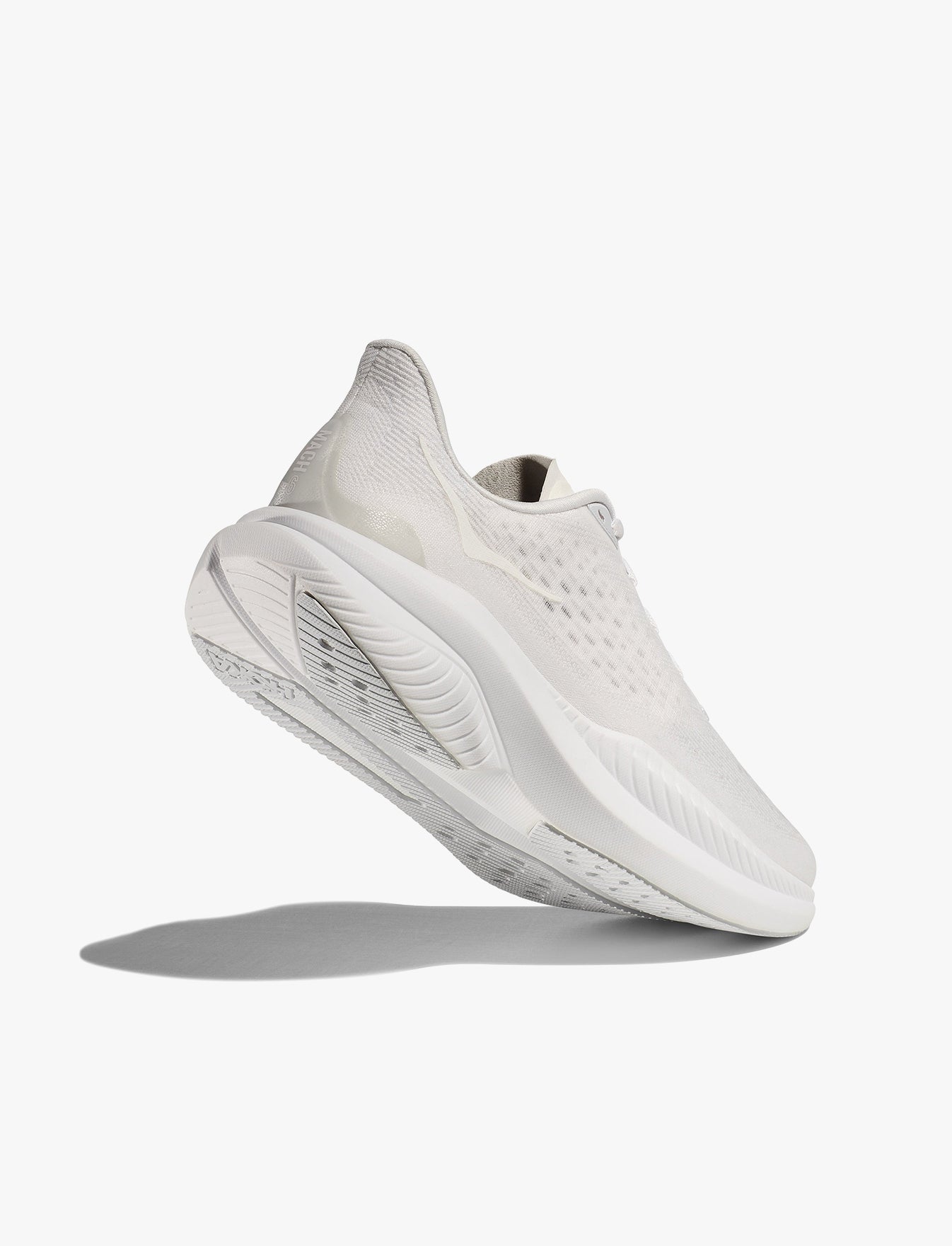 HOKA MACH 6 - נעלי ספורט לגברים הוקה מאך 6 בצבע לבן