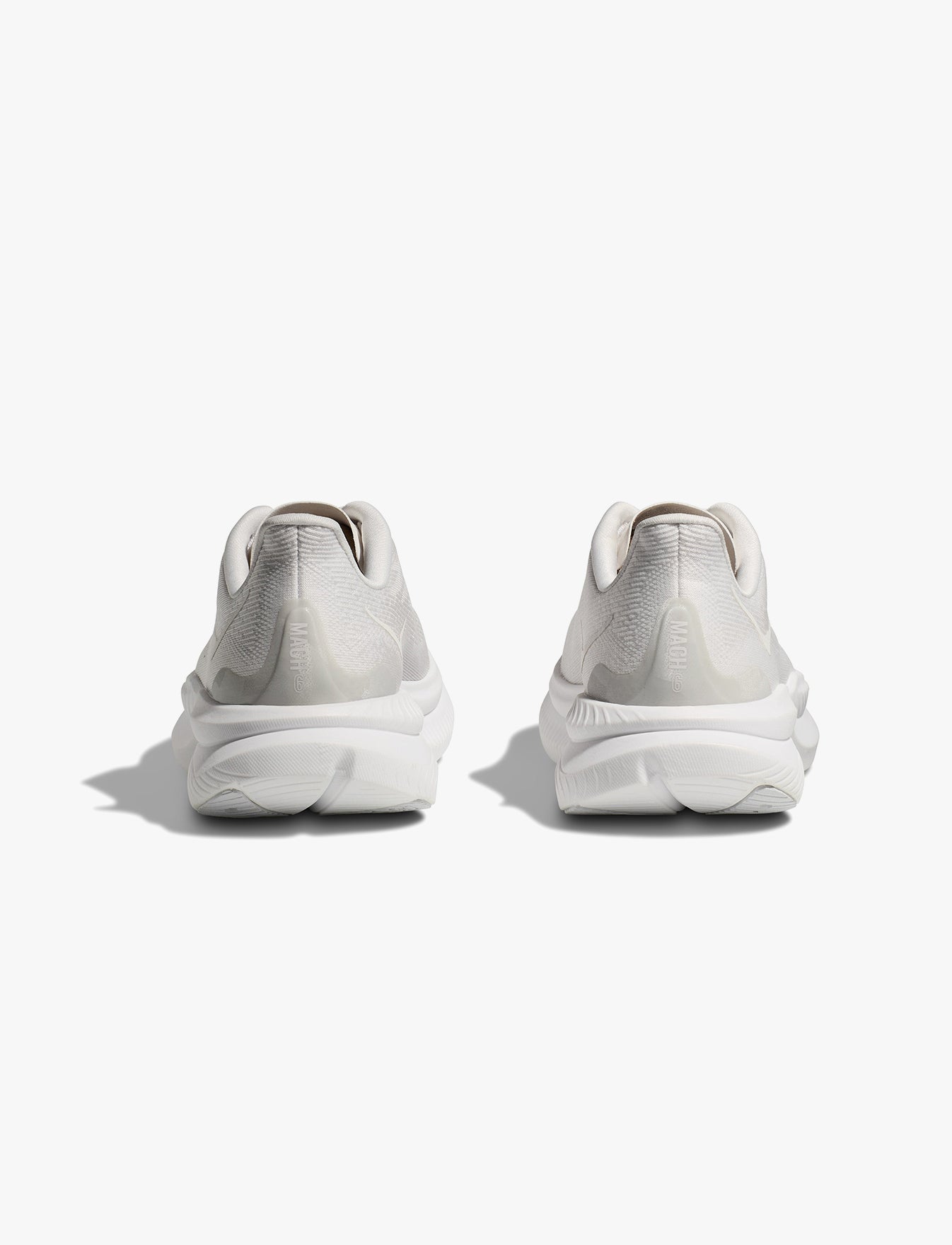 HOKA MACH 6 - נעלי ספורט לגברים הוקה מאך 6 בצבע לבן