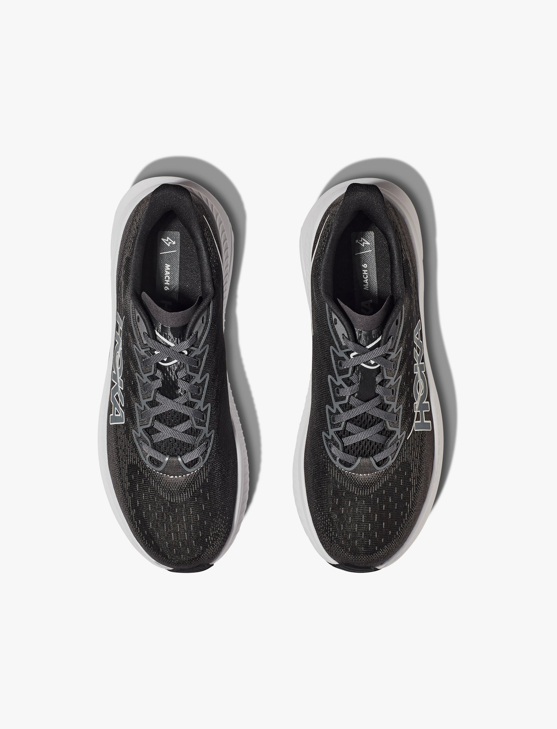 MACH 6 WIDE - נעלי ספורט הוקה לנשים מאך 6 רחבות בצבע שחור/לבן