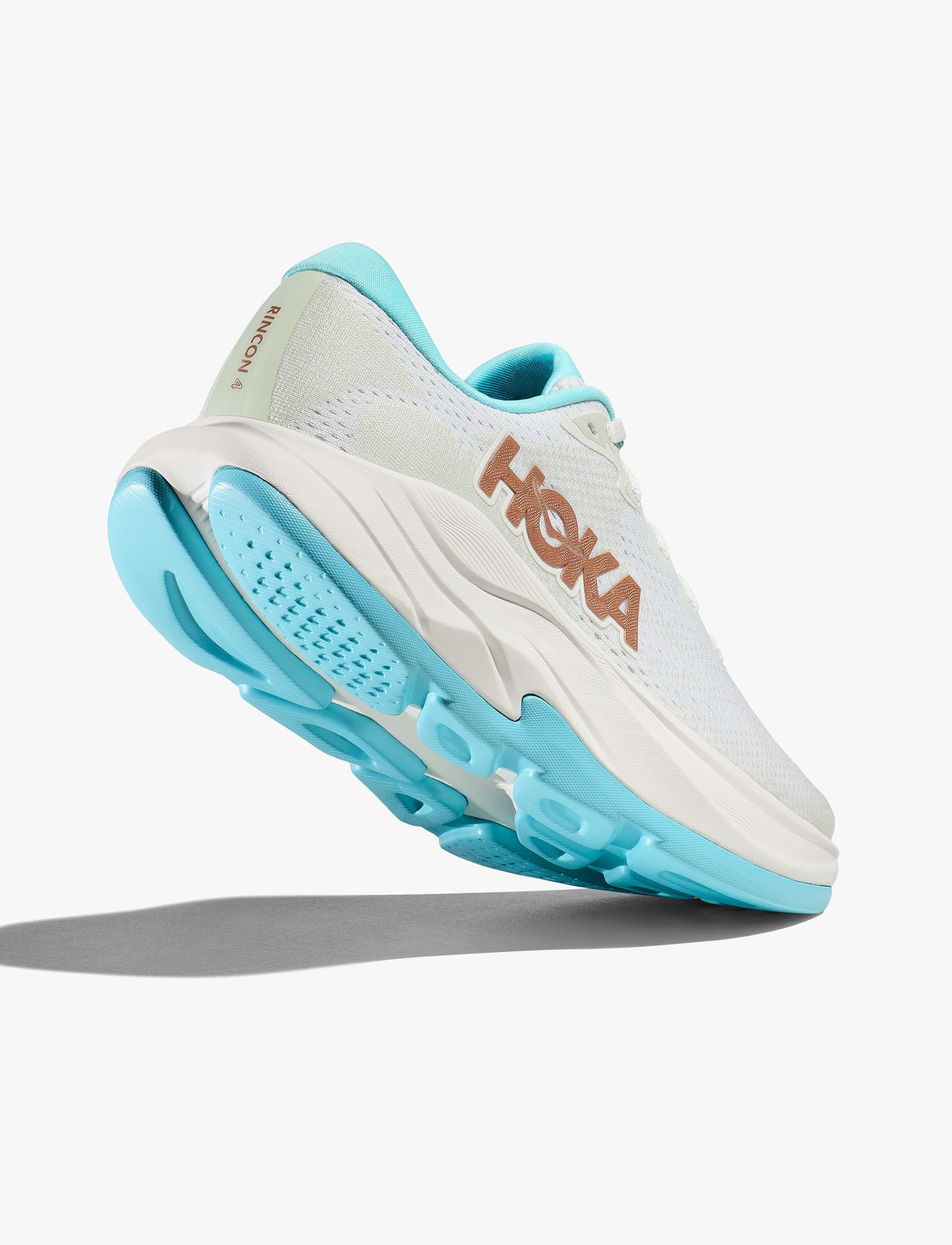 נעלי ספורט לנשים הוקה רינקון Hoka Rincon 4 - 4 בצבע פרוסט/רוז גולד