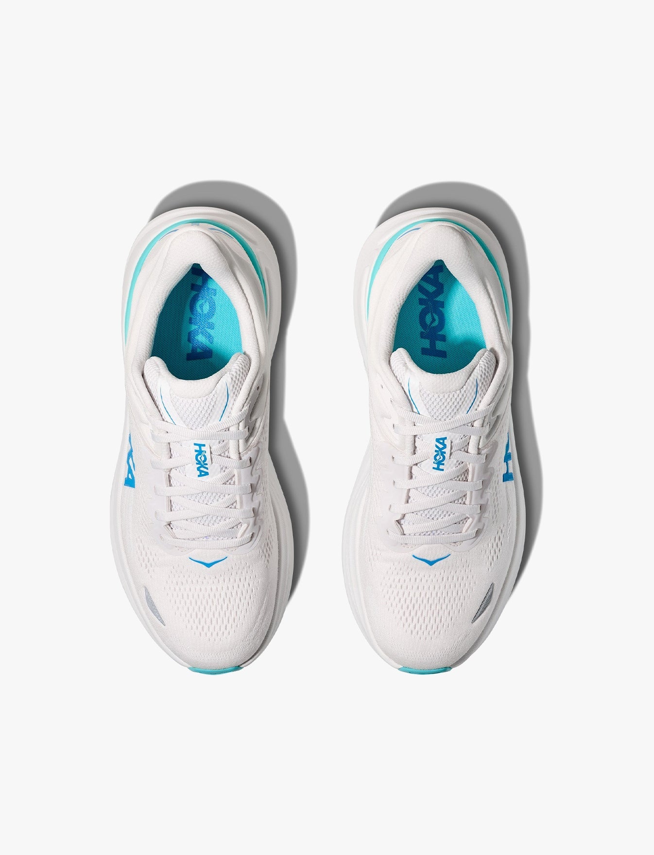 HOKA BONDI 9 - נעלי ספורט לגבר בונדי 9 בצבע לבן/כחול הוקה