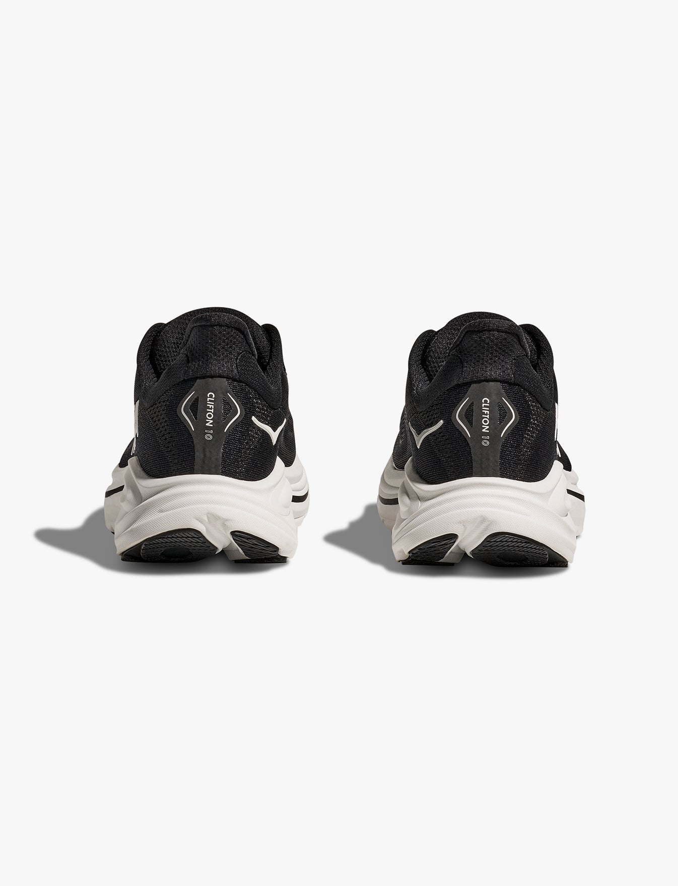 HOKA CLIFTON 10 - נעלי ספורט נשים הוקה קליפטון 10 בצבע שחור/לבן