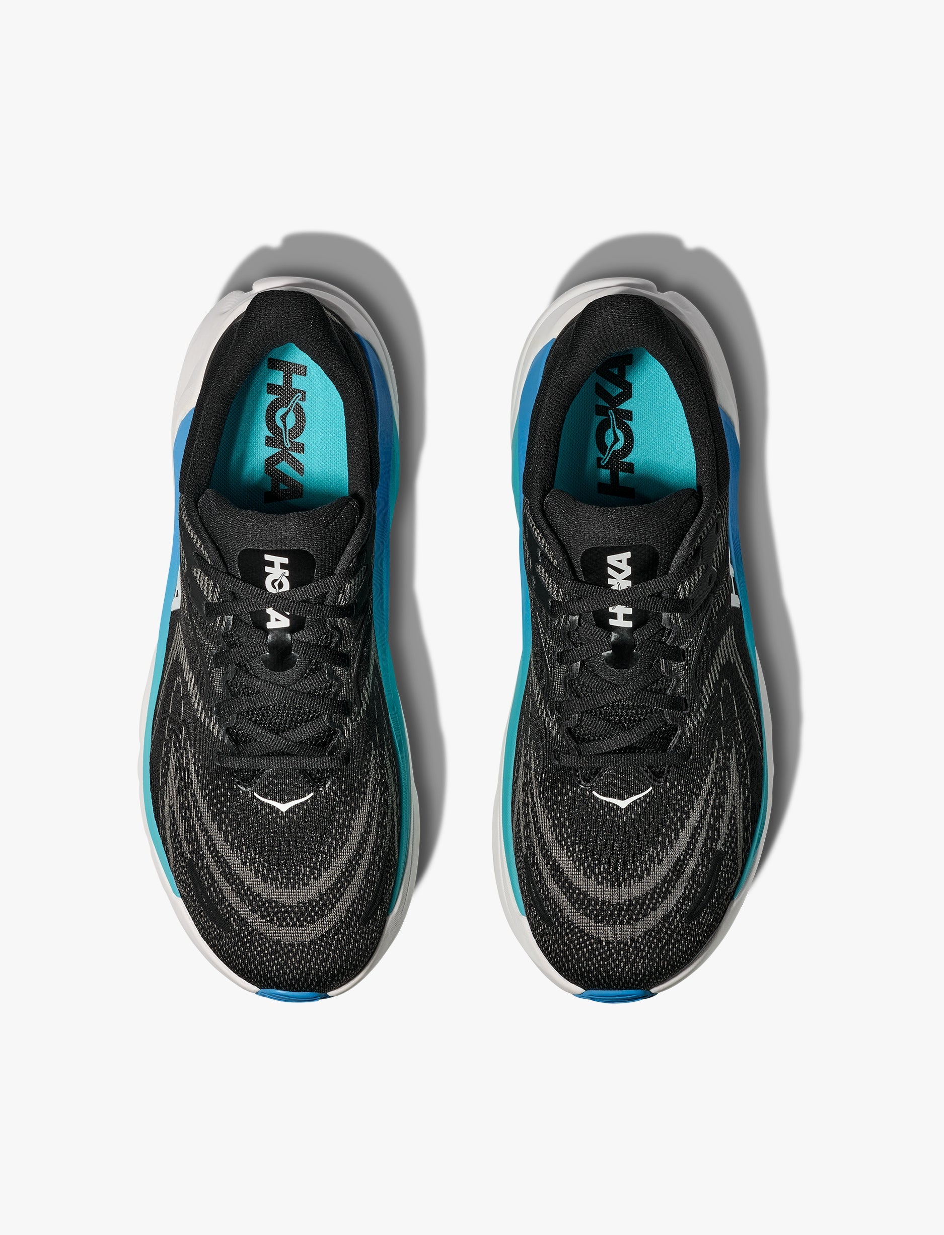 HOKA Arahi Wide 8 - נעלי ספורט גברים הוקה ארהי 8 רחבות בצבע שחור/כחול סקיי