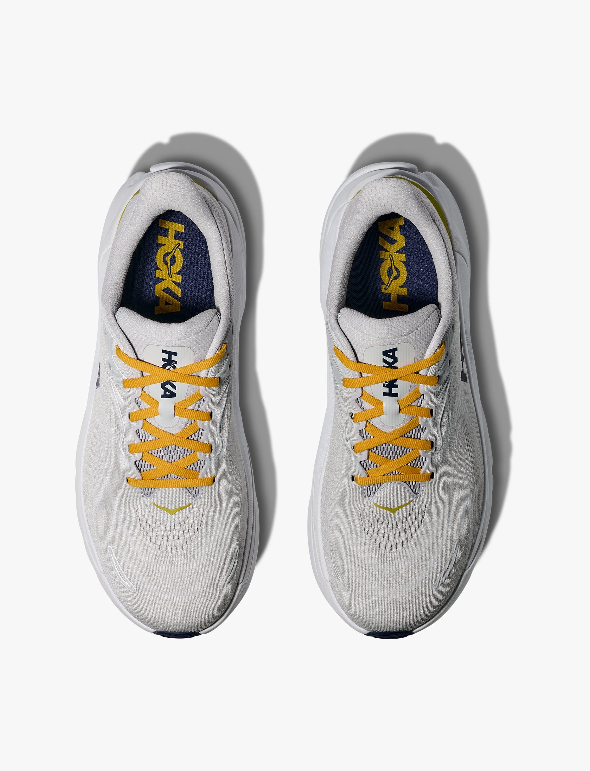 HOKA Arahi Wide 8 - נעלי ספורט גברים הוקה ארהי 8 רחבות בצבע סטראד/אפור קוסמי