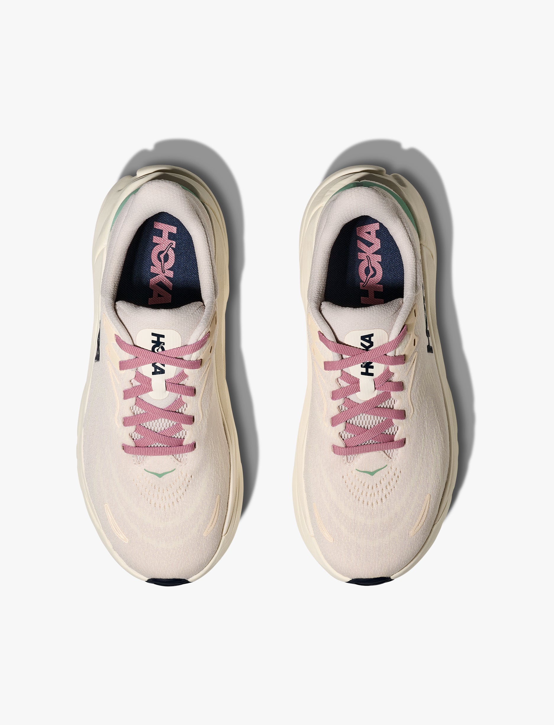 HOKA Arahi Wide 8 - נעלי ספורט נשים הוקה ארהי 8 רחבות בצבע קרם ורדים/אלבסטר