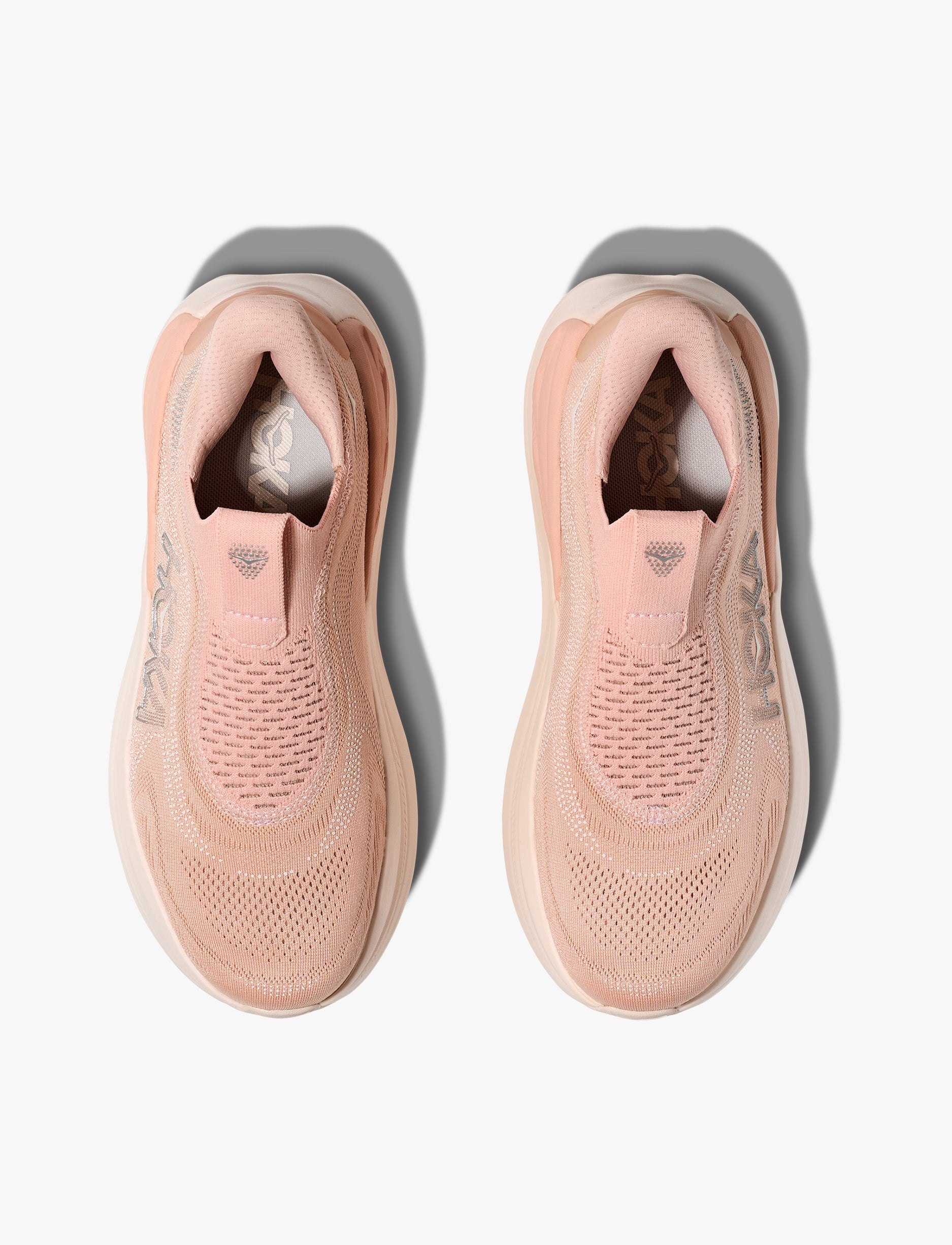 HOKA Skyward Laceless - נעלי התאוששות הוקה סקייווארד לייסלס לנשים בצבע ורוד לאטה/קרם ורדים