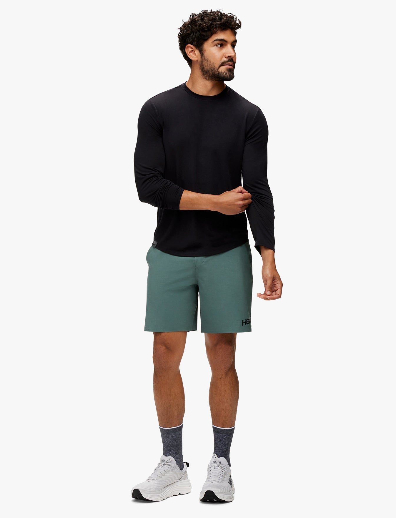 Hoka Essential LS Tee - חולצת טי שרוול ארוך אסנשיאל לגברים בצבע שחור