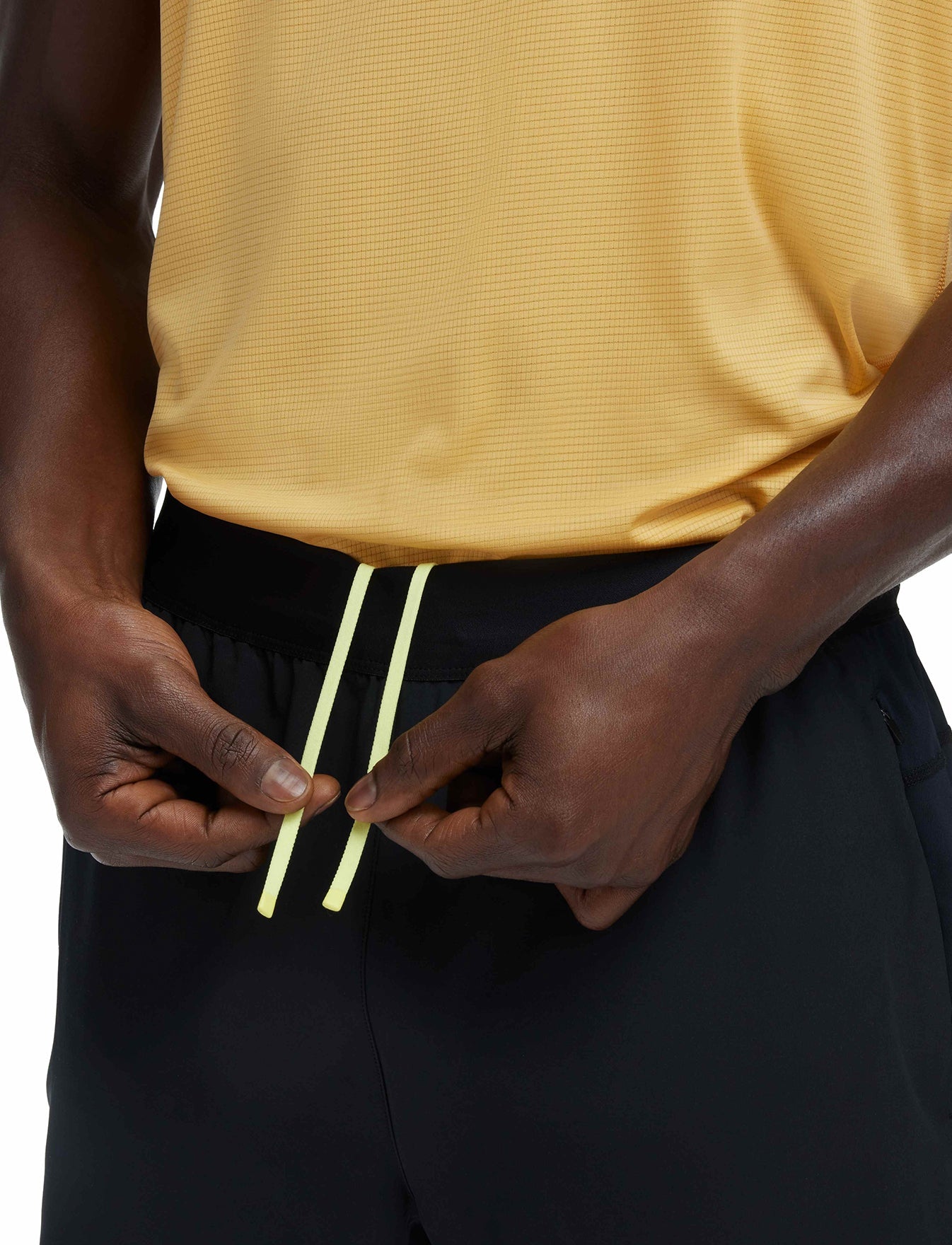 M NOVAFLY RUN PANT - מכנסי ריצה ארוכים נובה פליי לגברים שחור