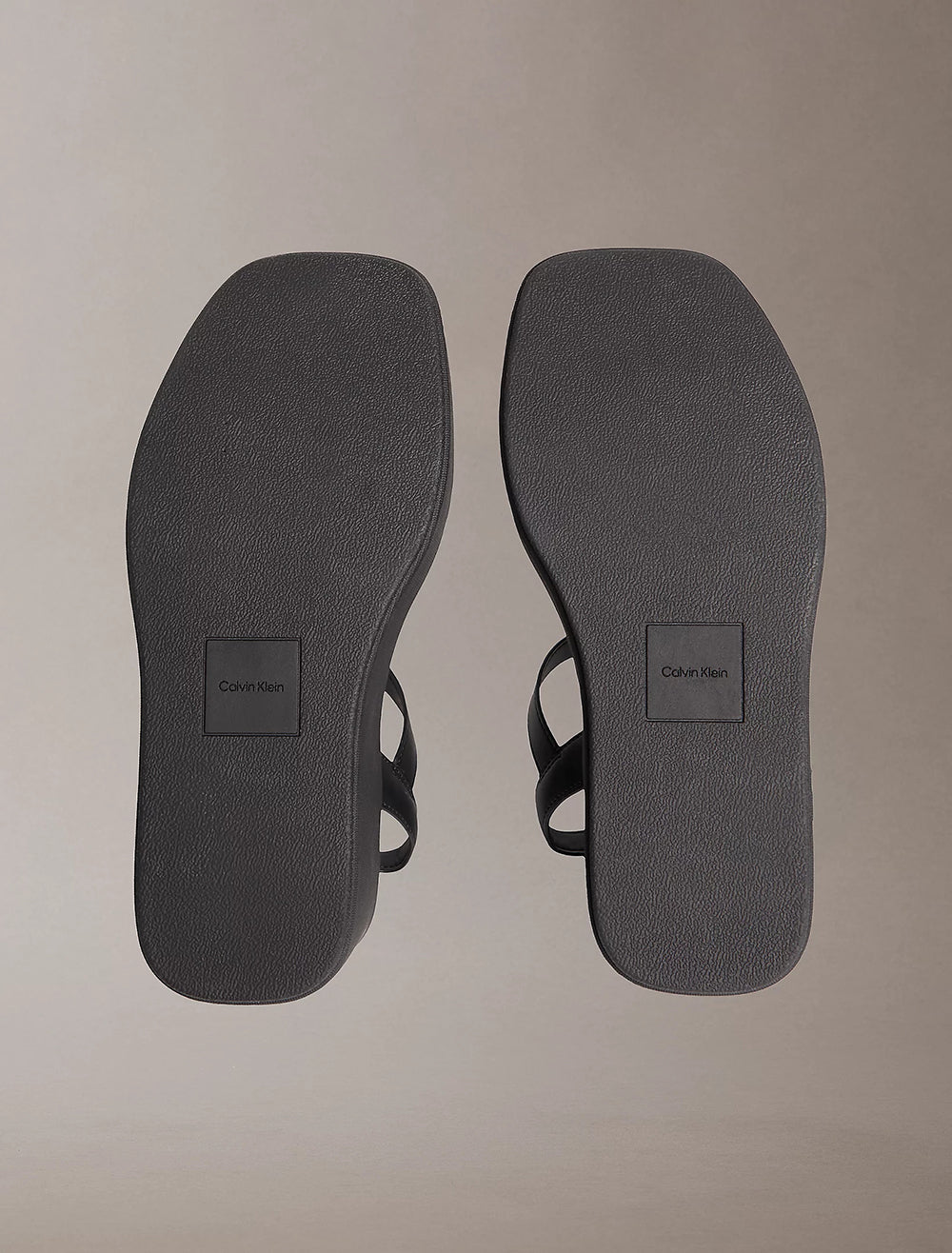 סנדלי קלווין קליין Melia - Logo Platform Wedge נשים