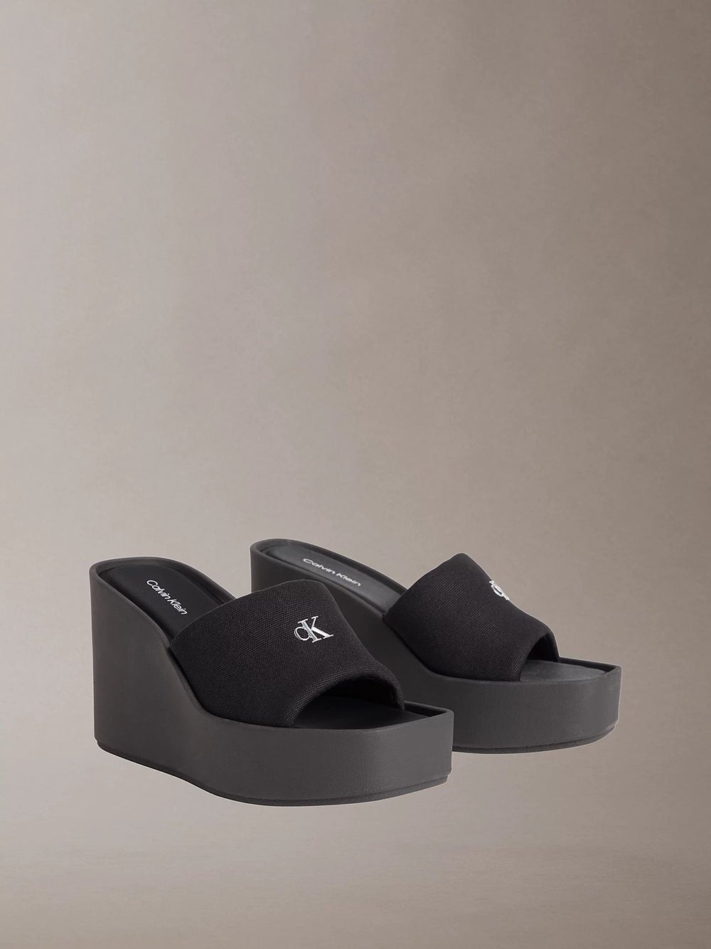 כפכפי קלווין קליין Melia - Canvas Platform Wedge נשים