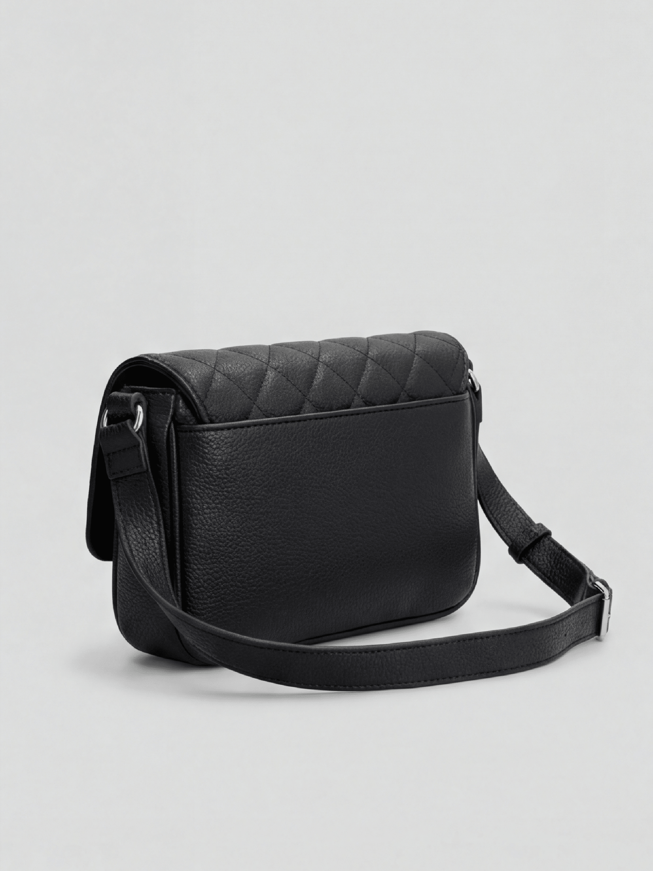 תיק Guess Wester Flap Crossbody נשים