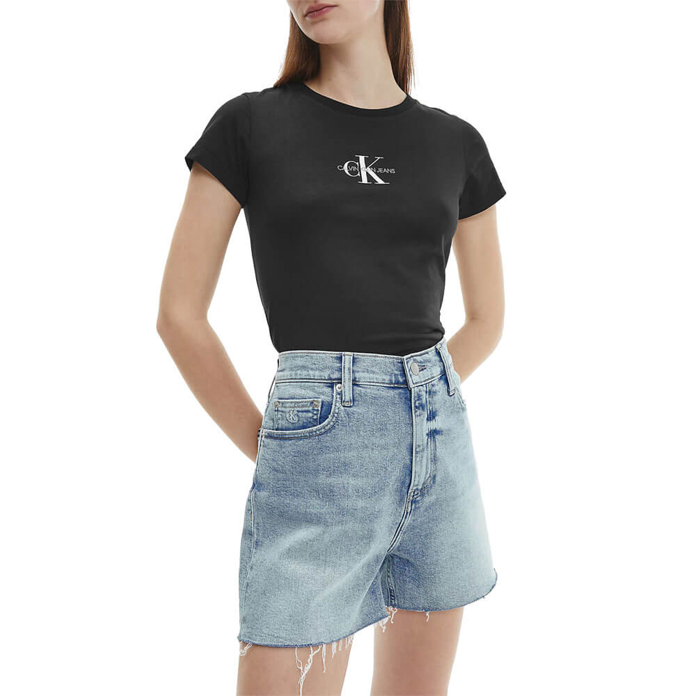 חולצת טישרט קלווין קליין קצרה Monogram Classic Slim Tee נשים
