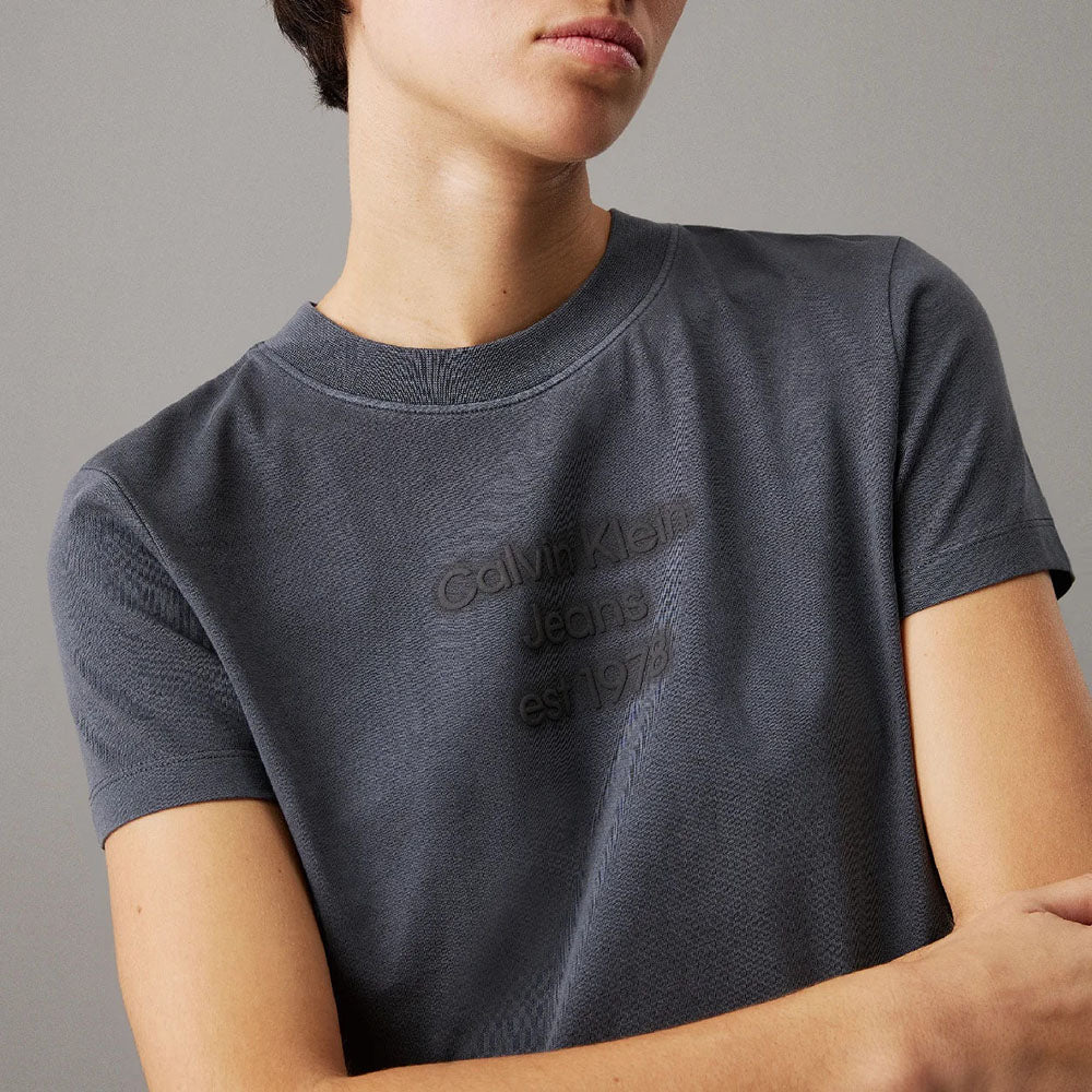 חולצת טישירט קצרה קלווין קליין Washed Puff Print Baby נשים