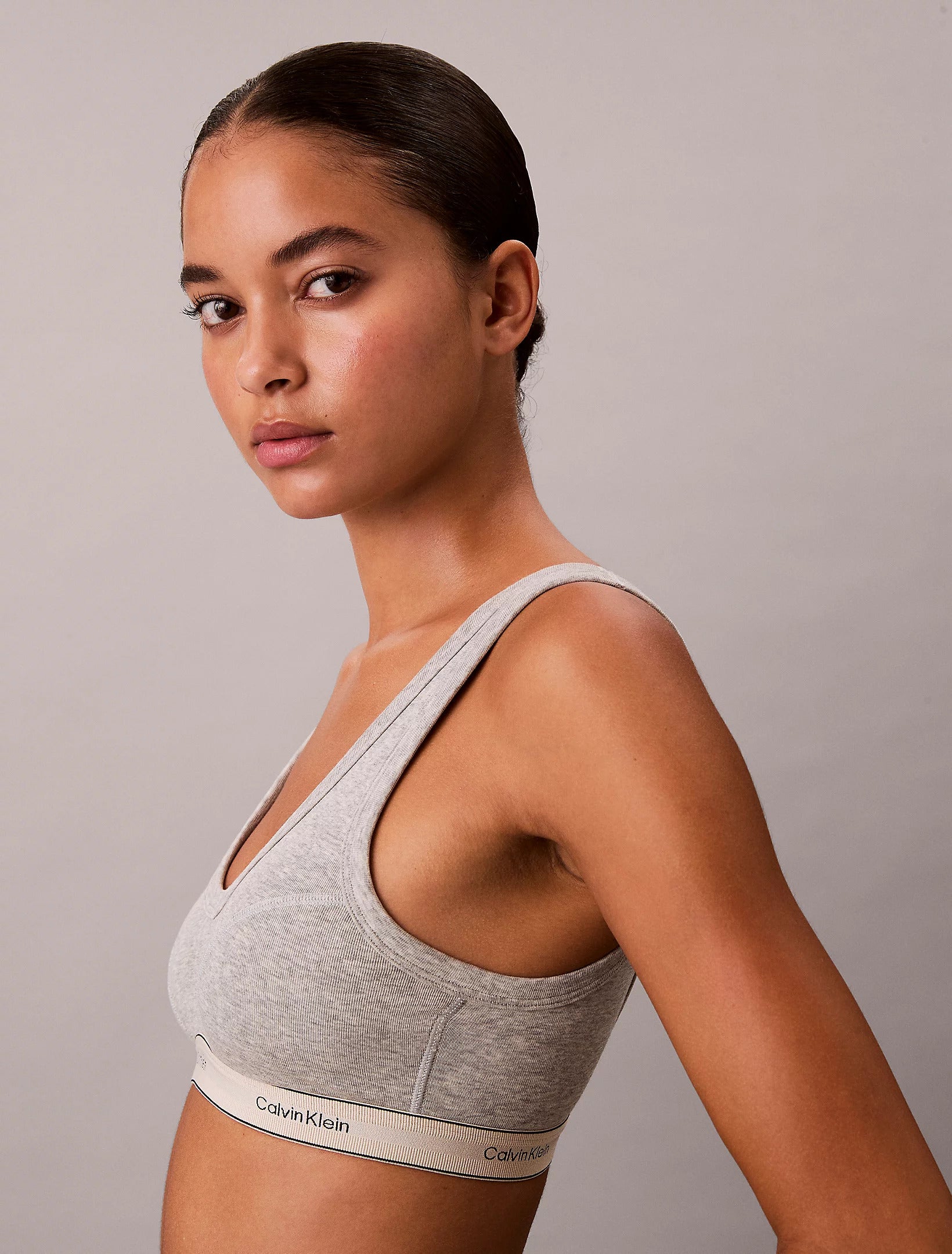 חזייה קלווין קליין Lightly Lined Triangle Bralette - Heritage Cotton Stretch נשים