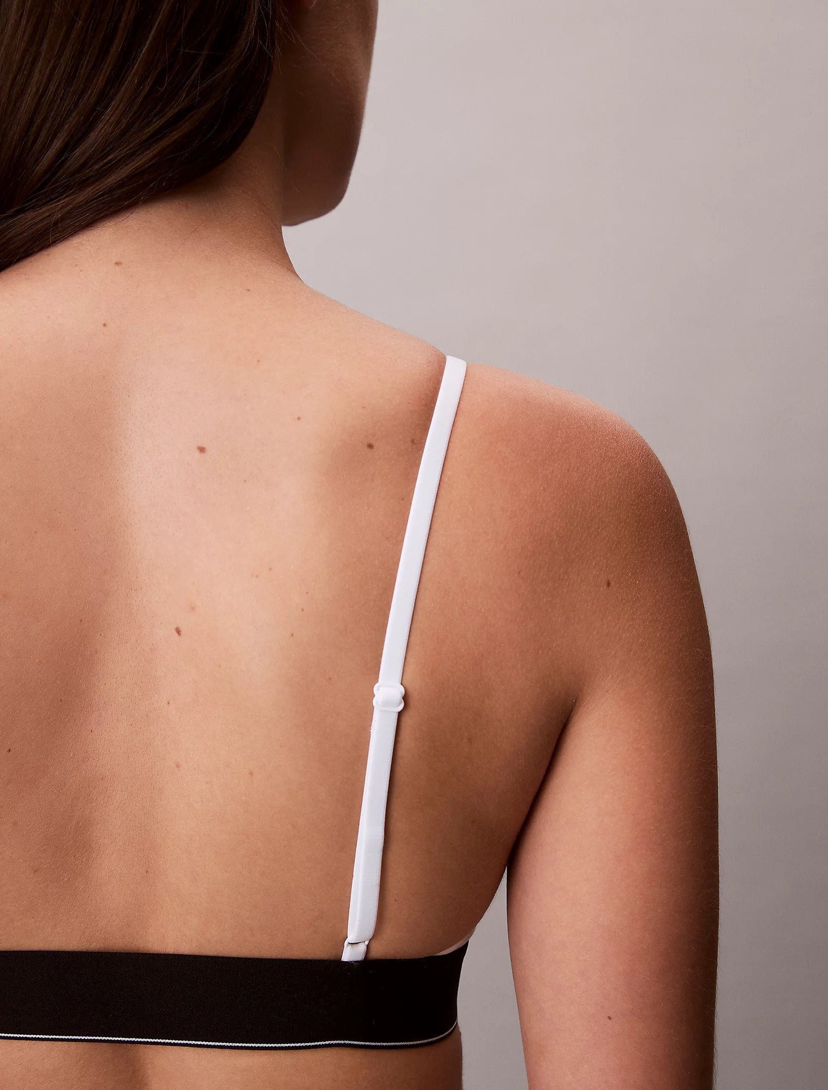 חזייה קלווין קליין Unlined Bralette - Graphic Monogram Microfibre Stretch נשים