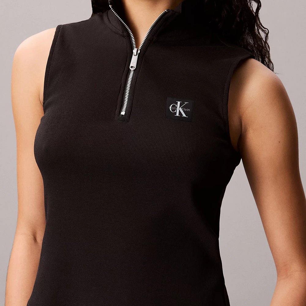 גופיה קלווין קליין Sleeveless Quarter Zip Top נשים