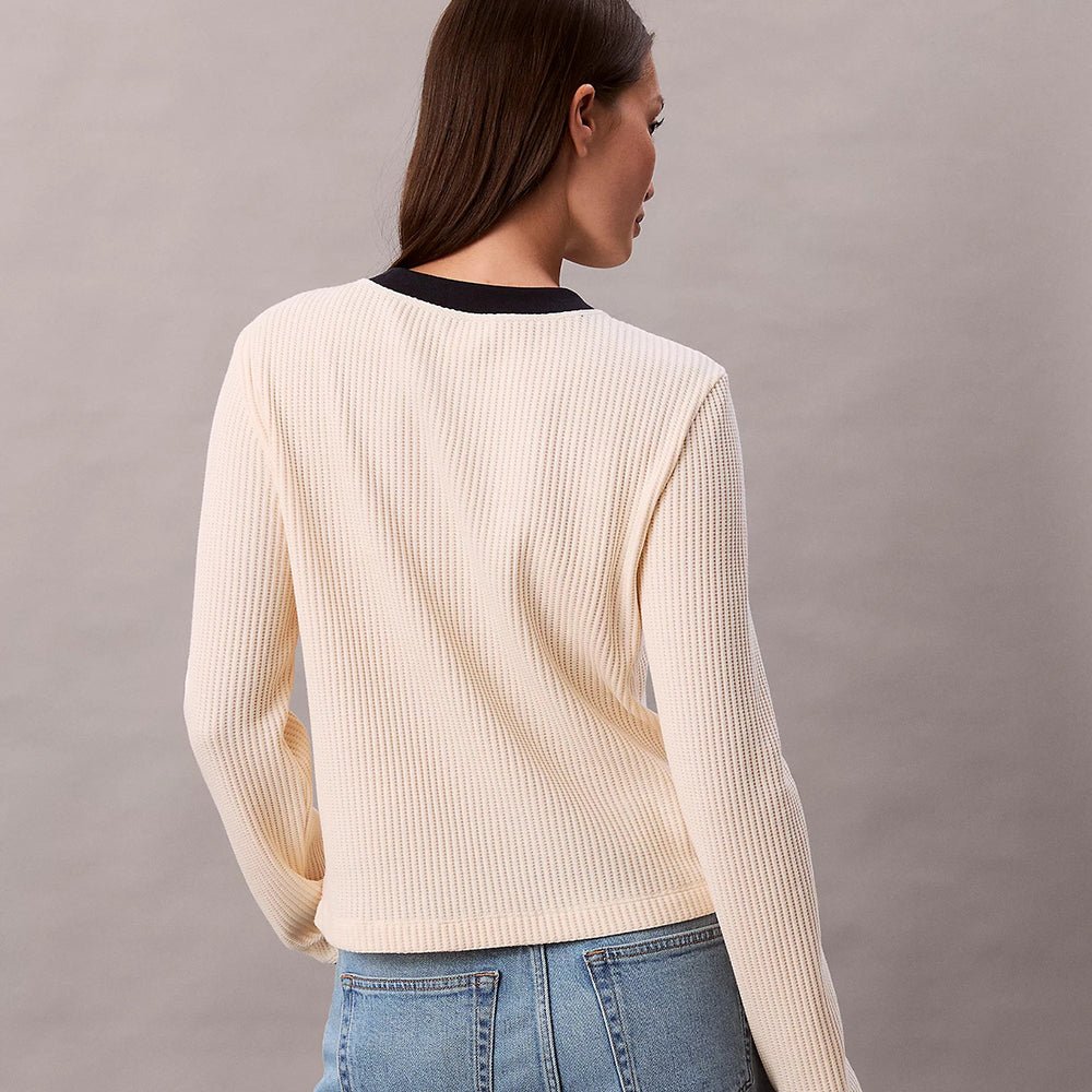 חולצת טישירט ארוכה קלווין קליין Waffle נשים