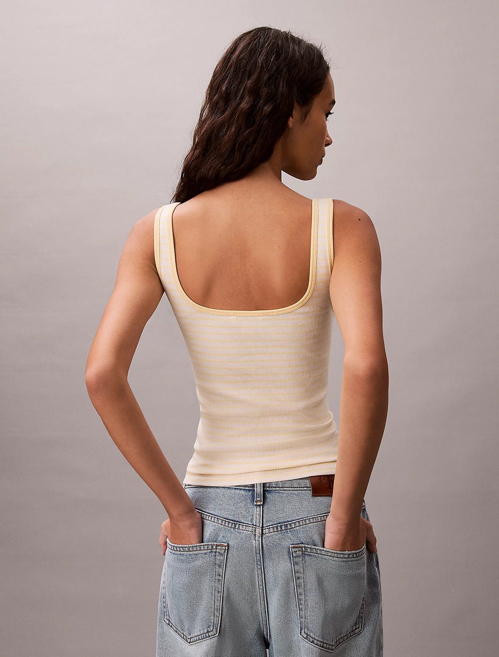 גופיה קלווין קליין Scoop Neck Ribbed נשים