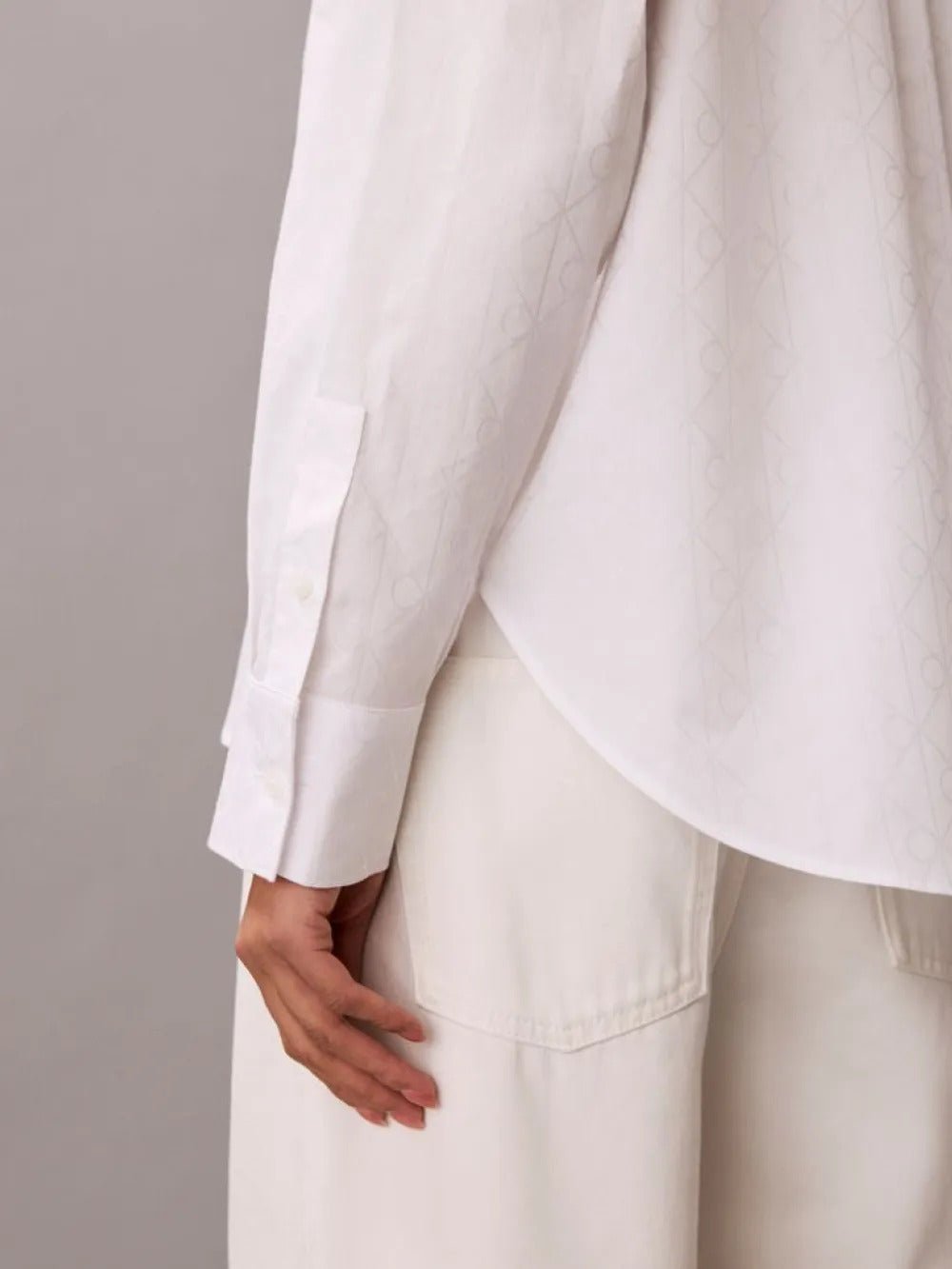 חולצה מכופתרת קלווין קליין Cotton Poplin Jacquard Relaxed Shirt נשים