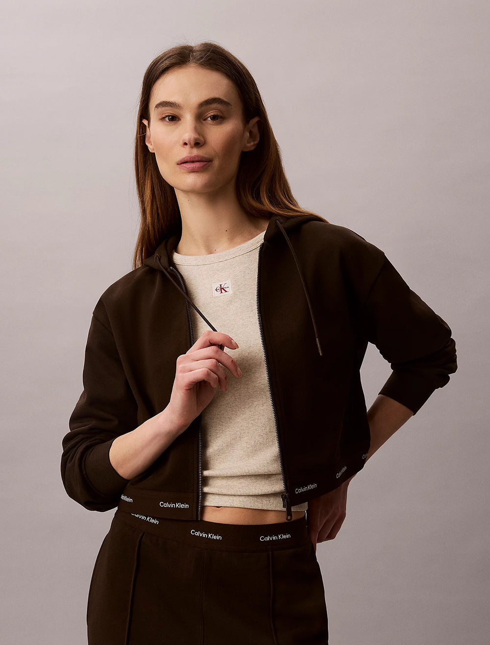קפוצ'ון קלווין קליין Cropped Logo Elastic Zip נשים