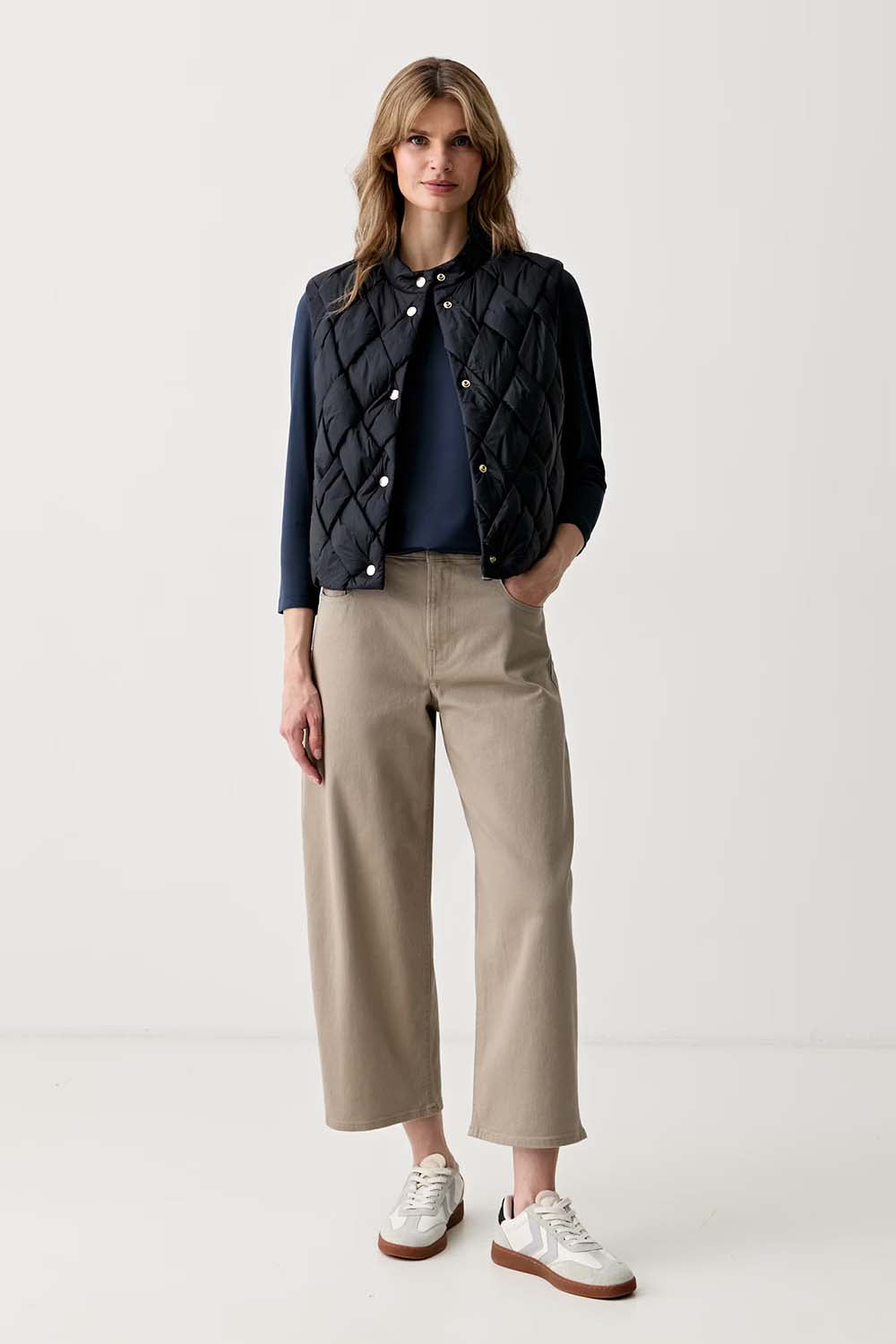 ג'ינס קלווין קליין Cropped Barrel Jeans נשים