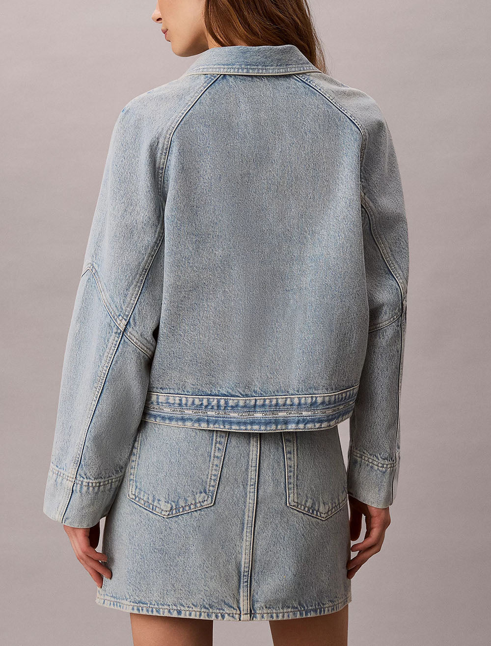 ג'קט קלווין קליין Boxy Logo Tape Denim נשים