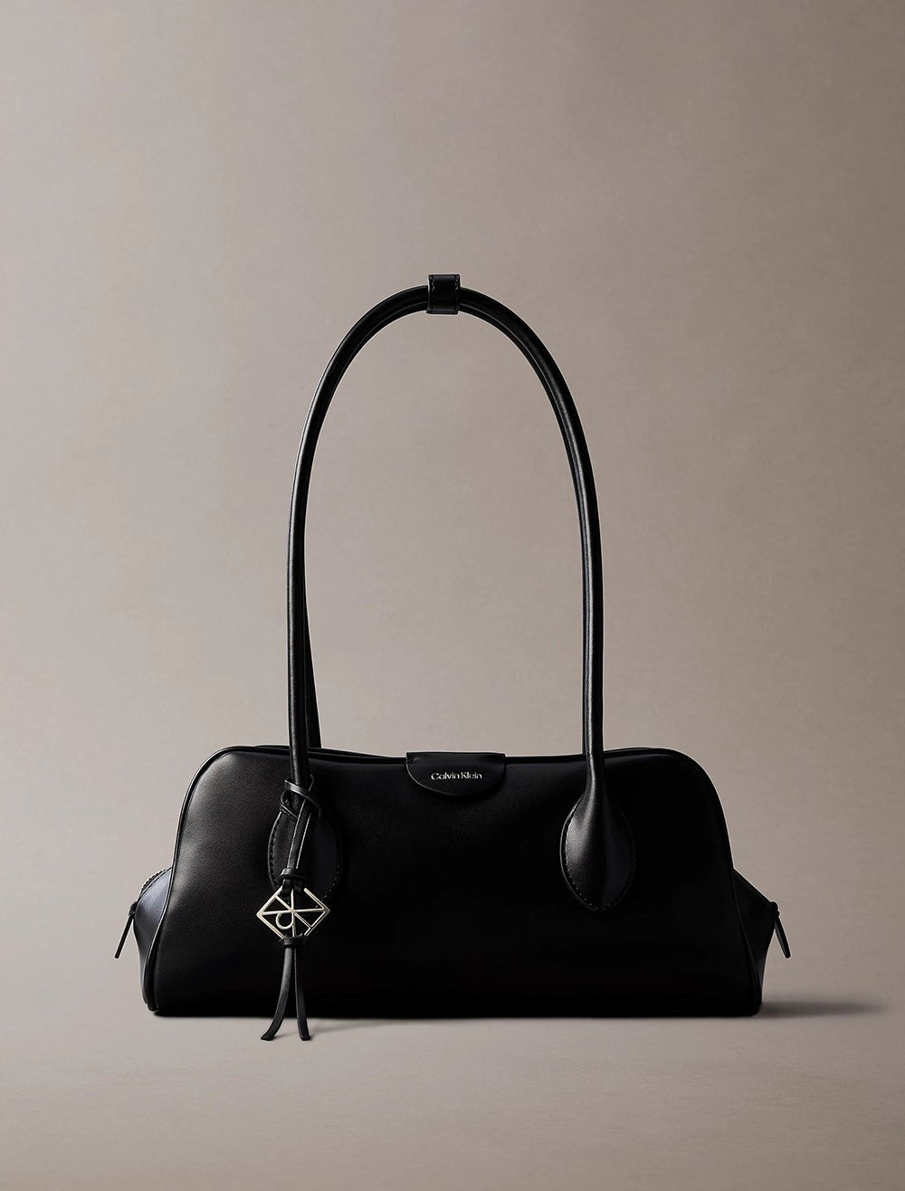 תיק קלווין קליין Multi Compartment Shoulder Bag נשים