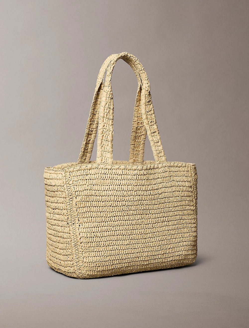 תיק קלווין קליין Bold Ck Raffia Medium Tote נשים