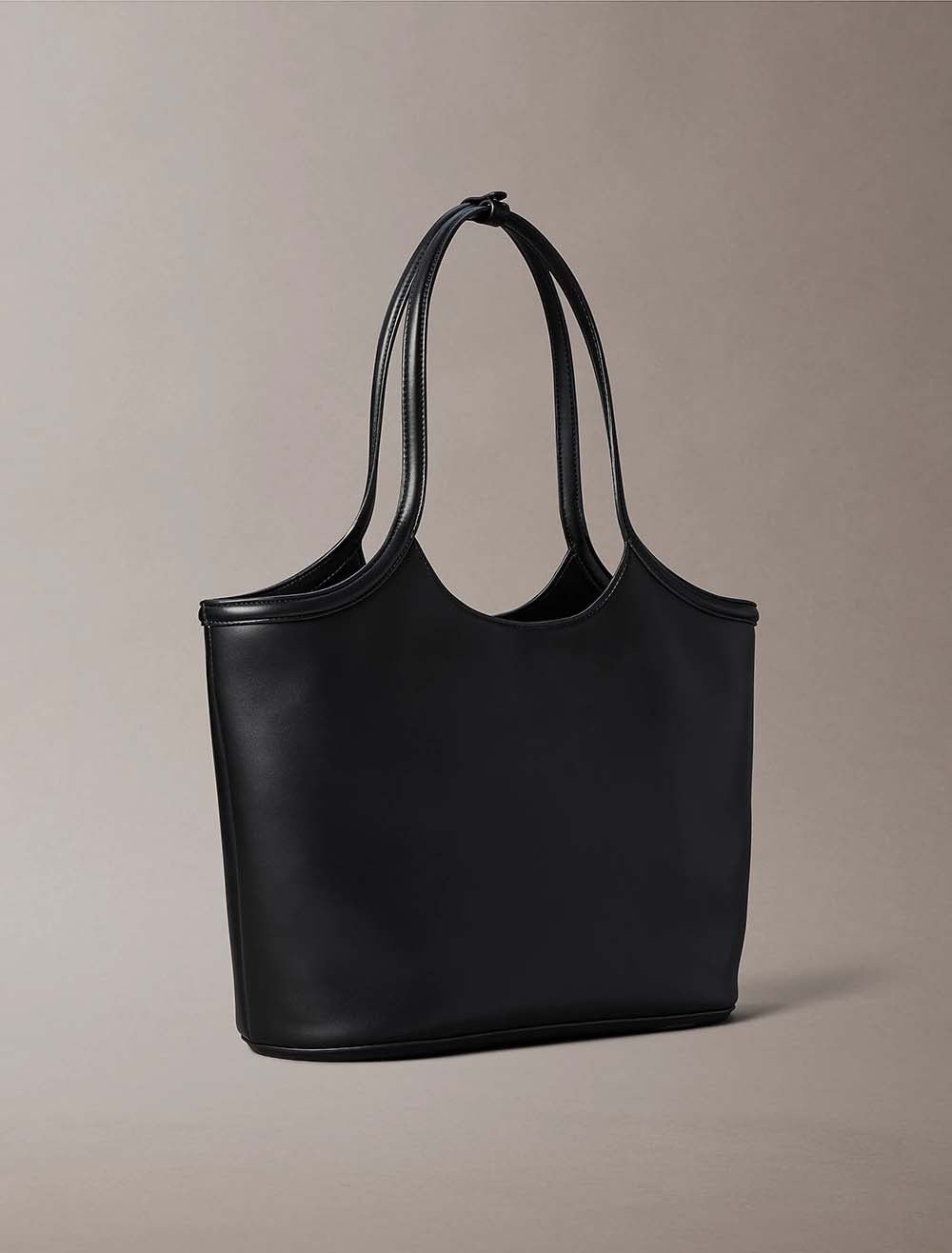 תיק קלווין קליין Bold Shopper נשים