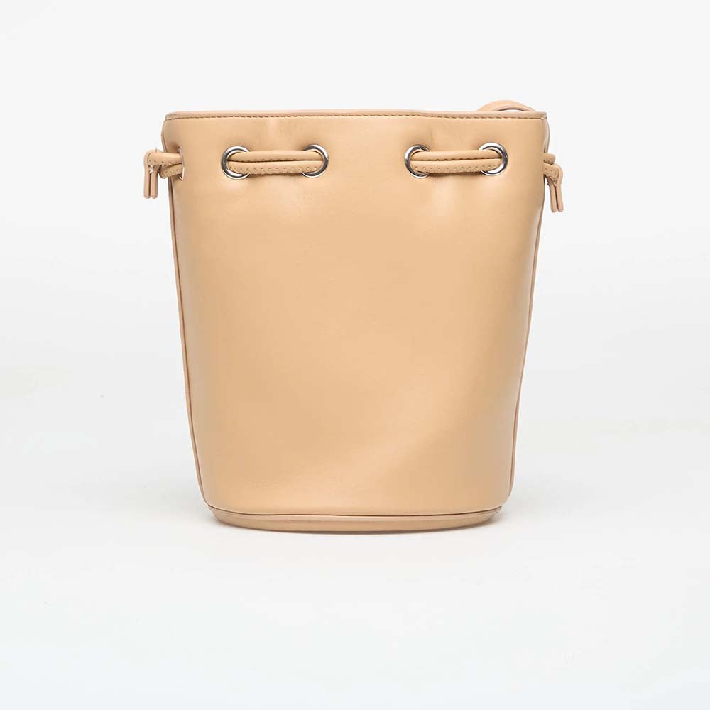 תיק קלווין קליין Emblem Jacquard Bucket Bag נשים