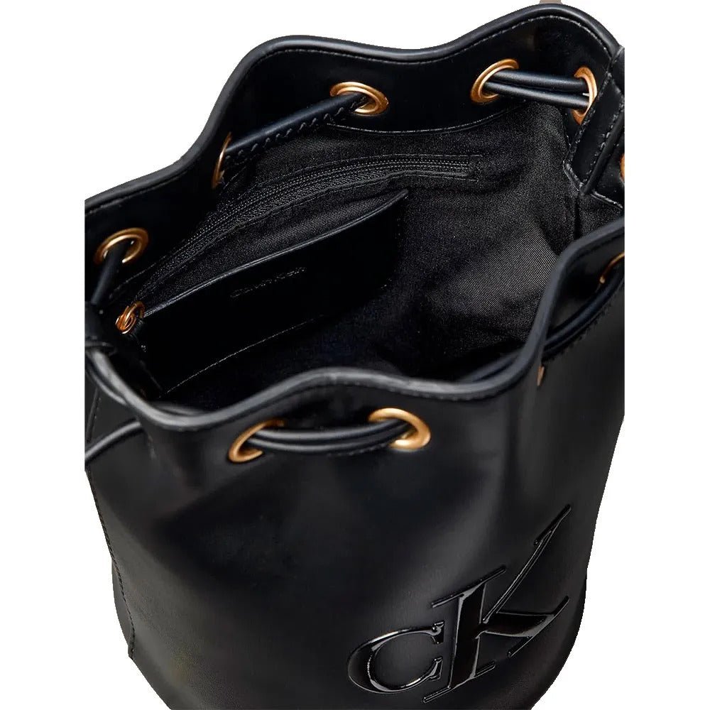 תיק קלווין קליין Emblem Jacquard Bucket Bag נשים