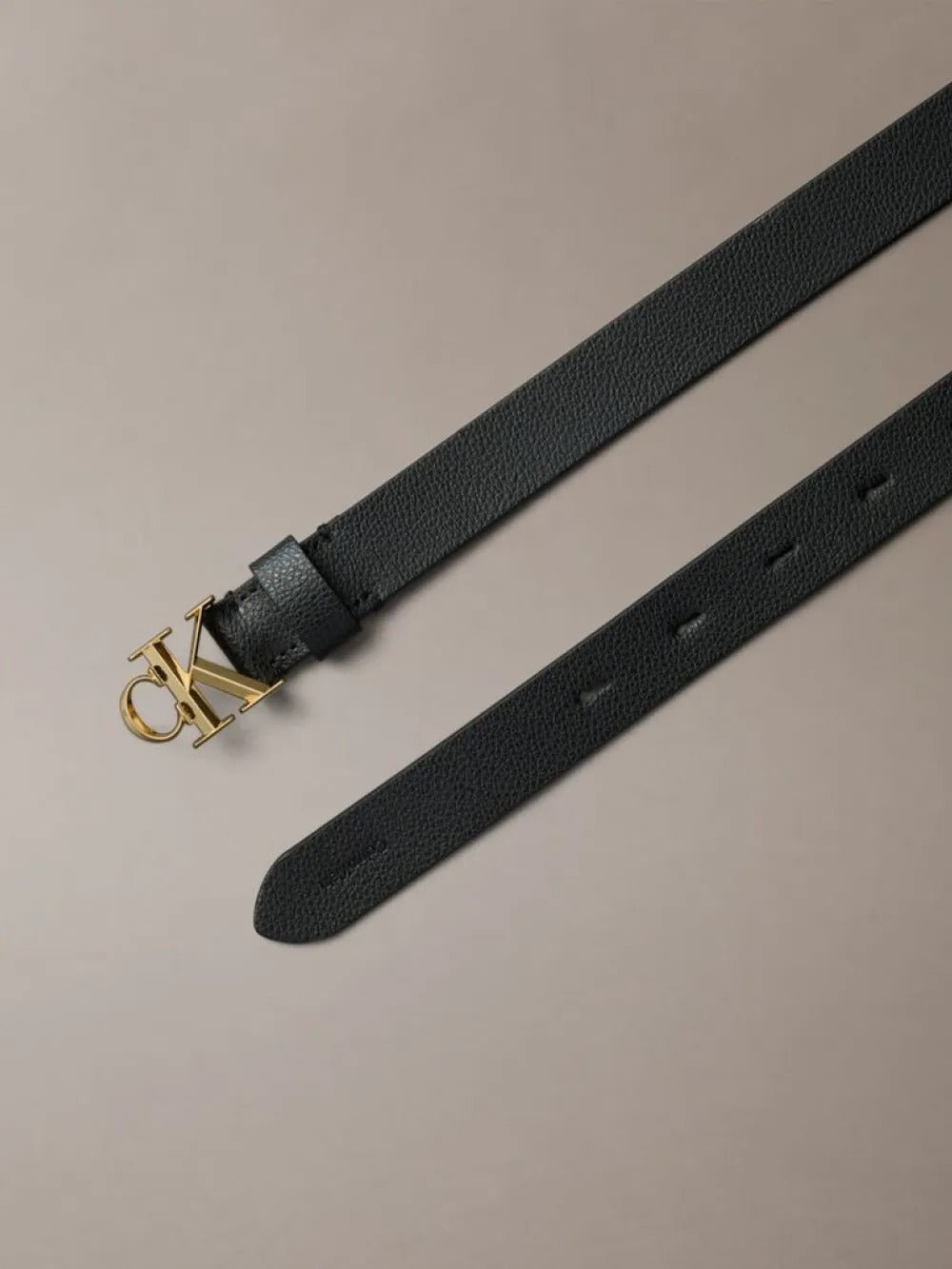 חגורה קלווין קליין Facet Buckle Pebble 25mm Belt נשים