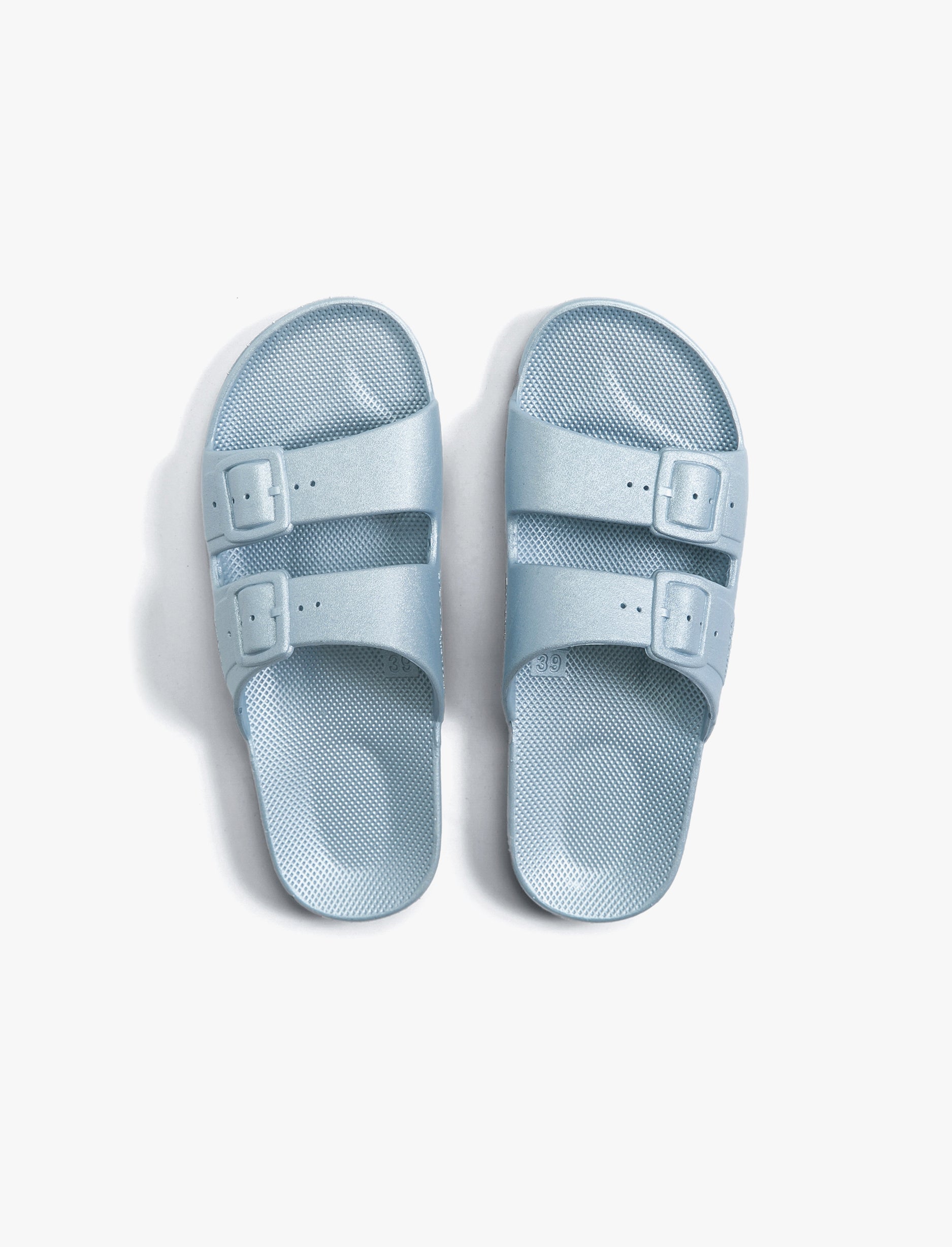 Freedom Moses Nili - כפכפים לנשים מוזס בצבע תכלת בהיר נצנצים