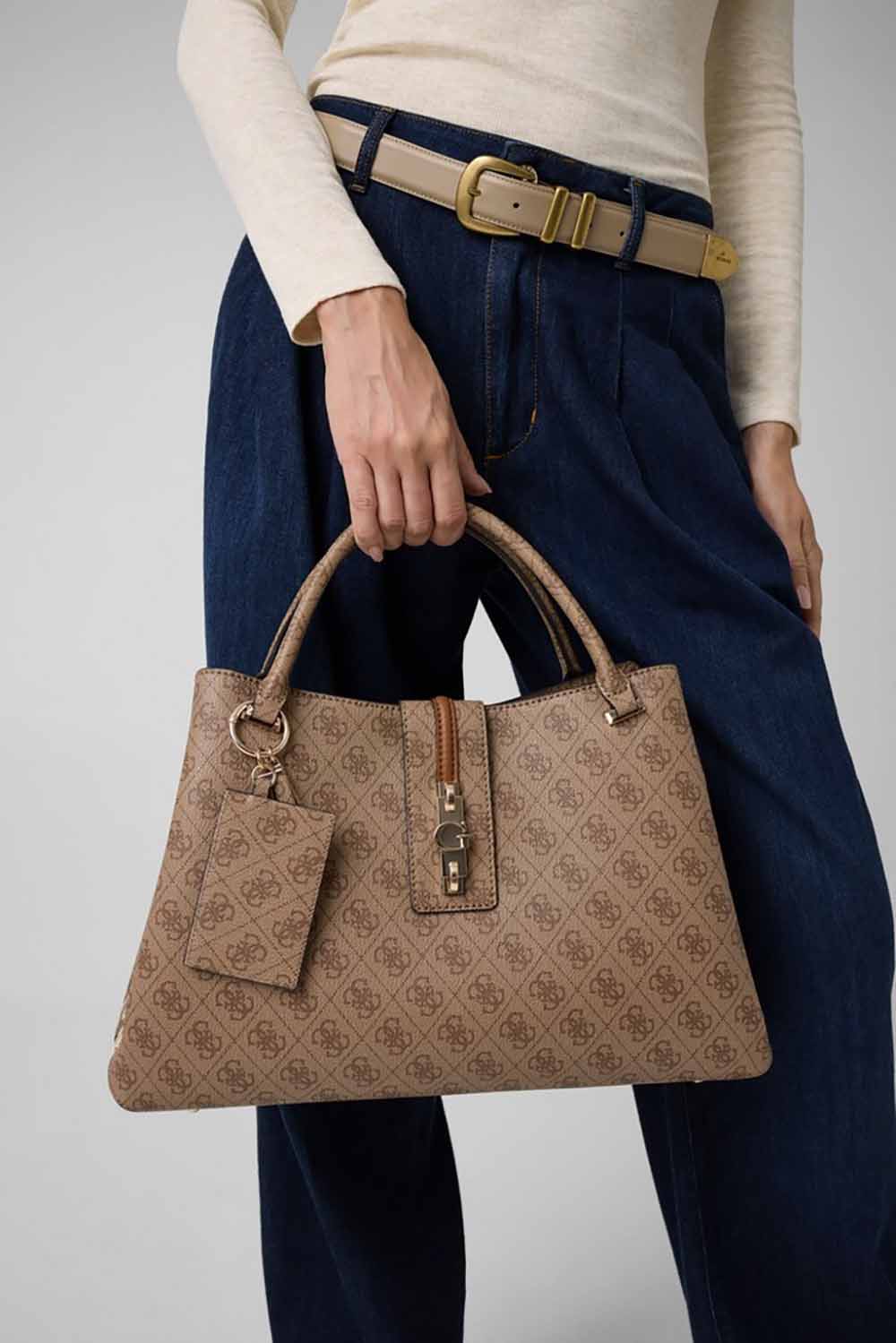 תיק Guess Yvonne Logo Grlfrnd Carryall נשים