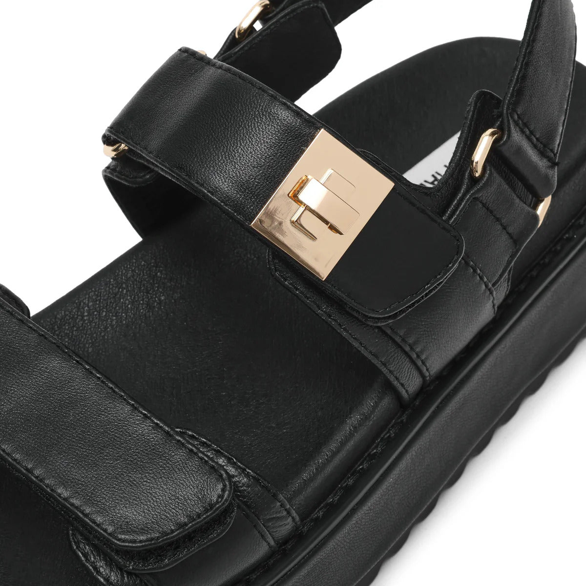 סנדלי סטיב מאדן Bigmona נשים