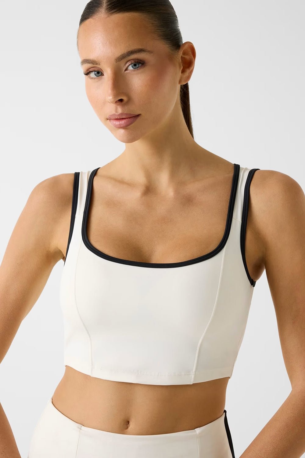טופ Guess Stretch Cropped Top נשים