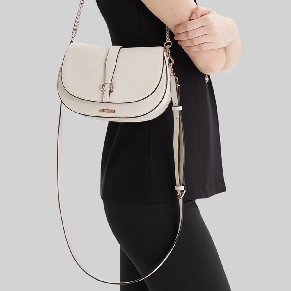 תיק Guess Carrie Flap Shoulder Bag נשים