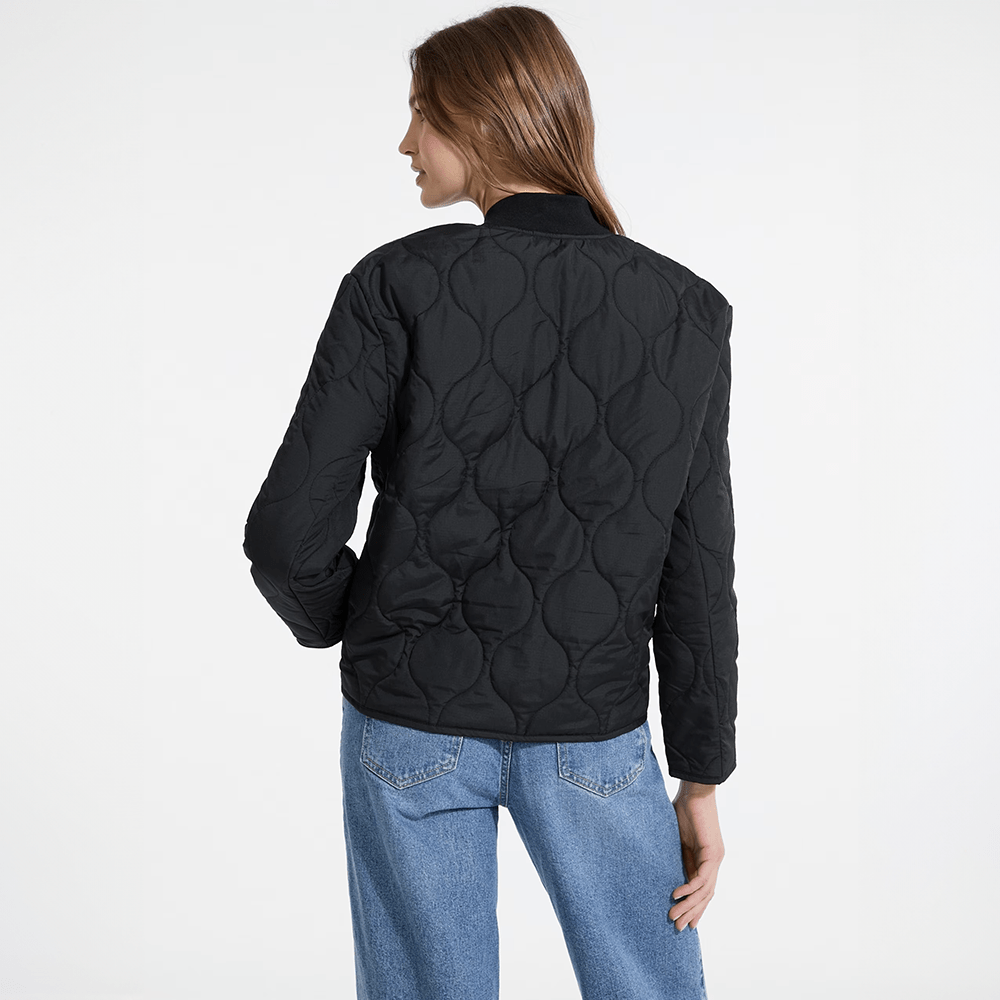 ג'קט Guess Quilted Puffer נשים