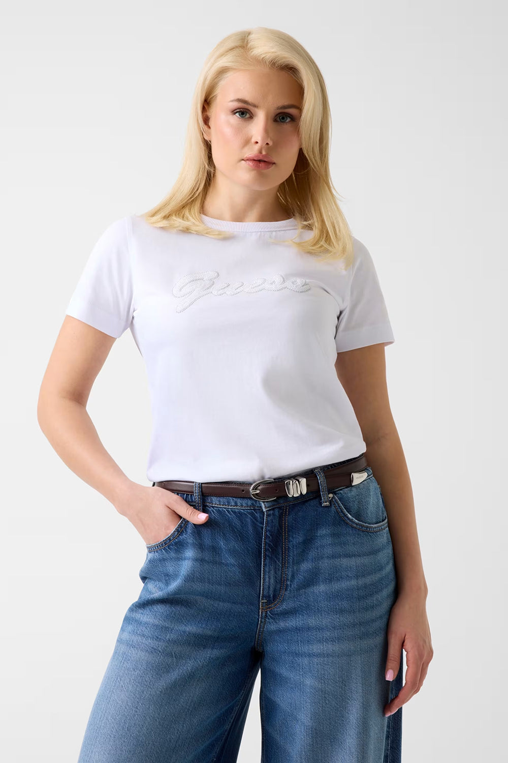 חולצת טישירט קצרה Guess Organic Stream Jersey נשים