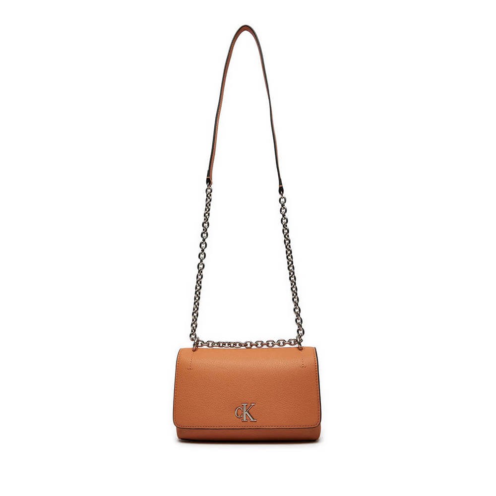 תיק קלווין קליין Minimal Monogram Flap נשים