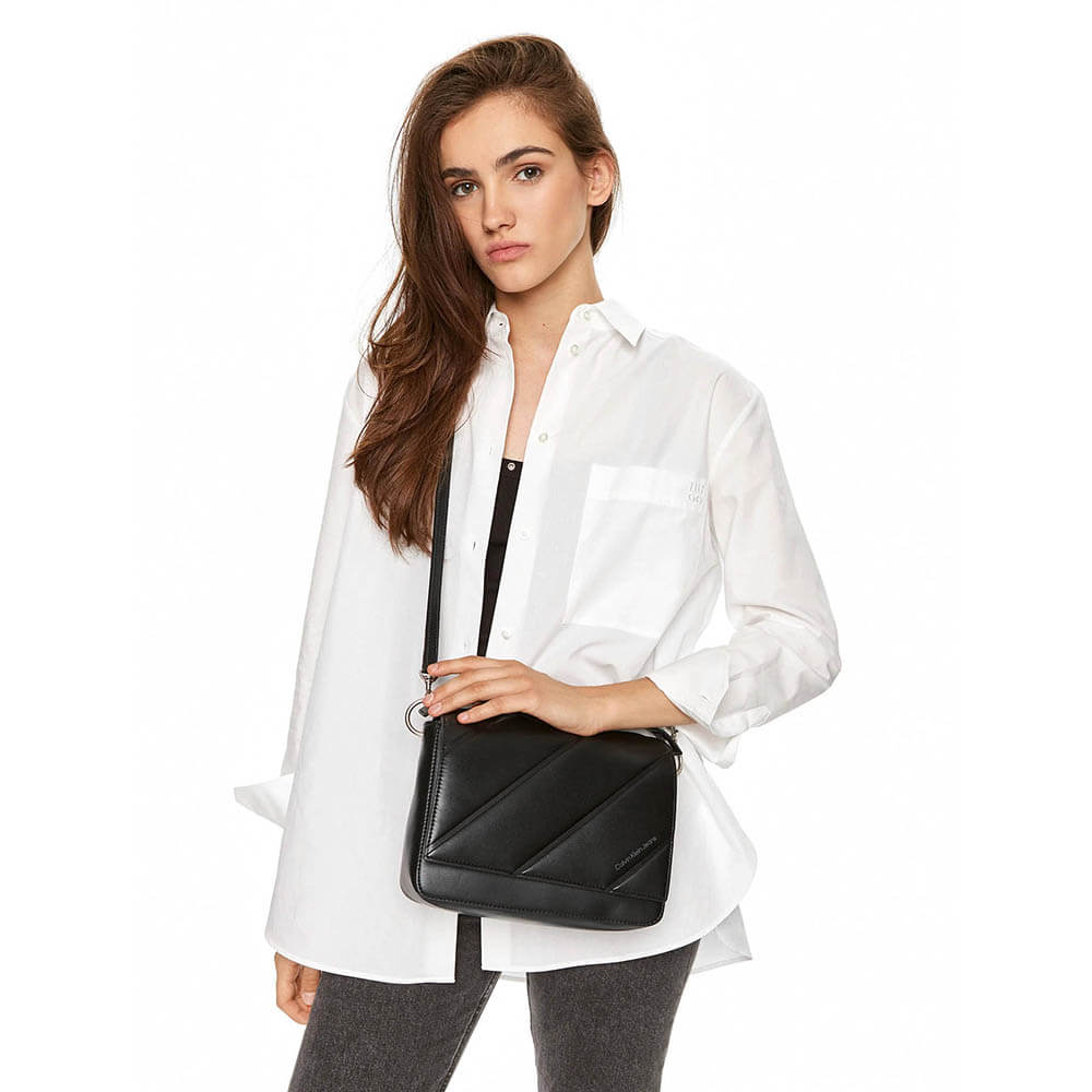 תיק קלווין קליין Quilted Boxy Flap נשים