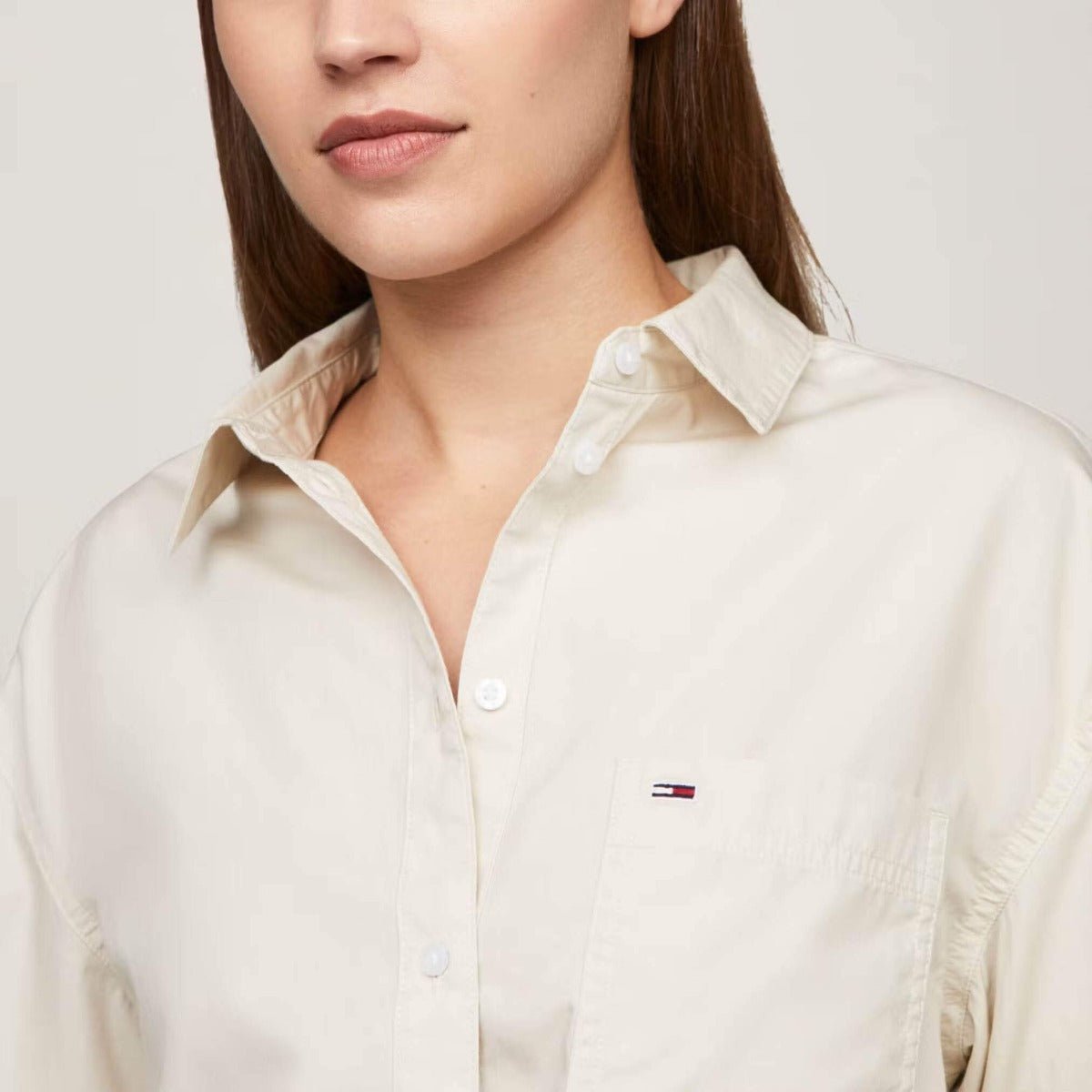 חולצה מכופתרת טומי הילפיגר Front Tie נשים