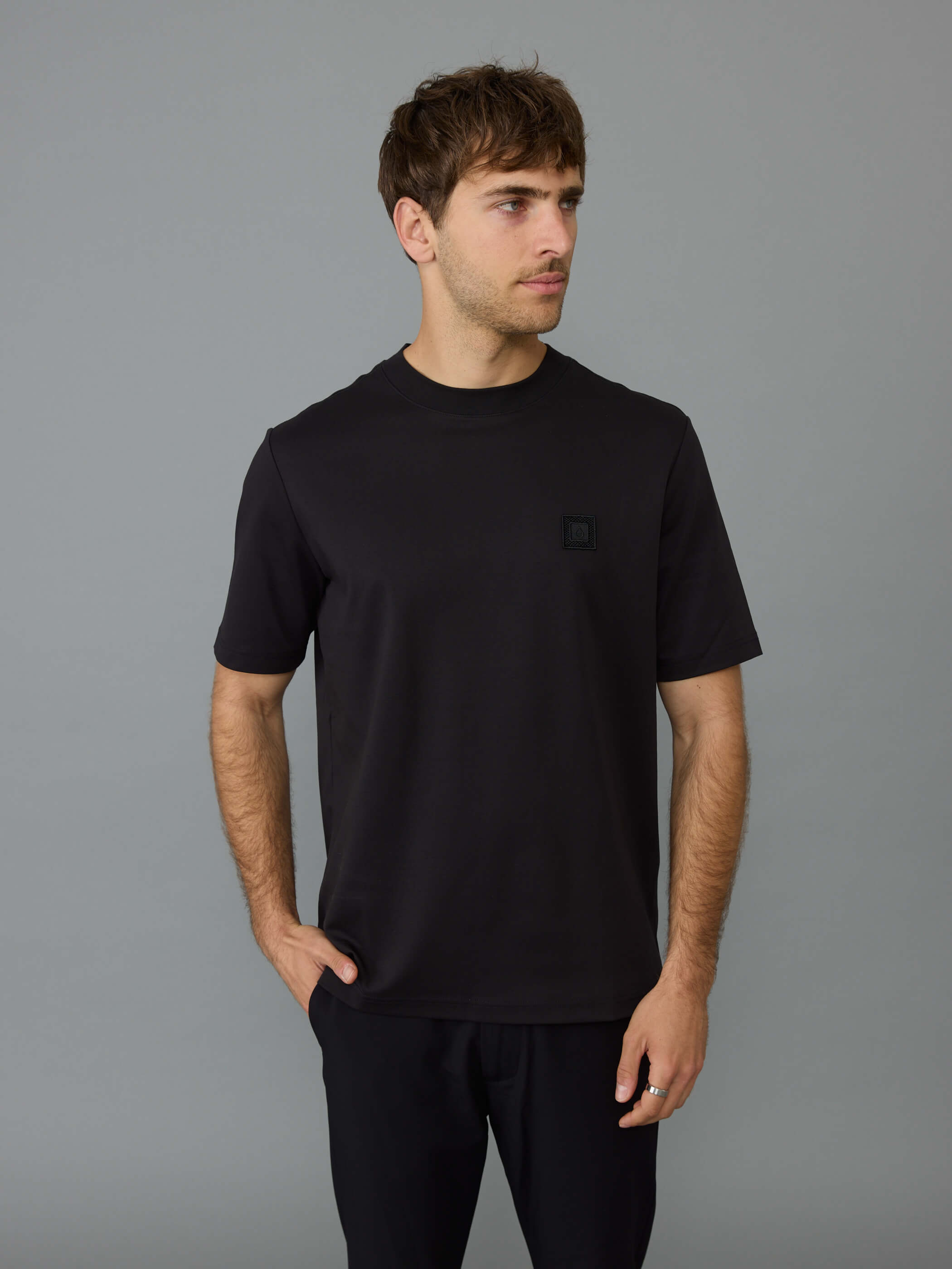 חולצת טישירט קצרה אליקסיר Back Large Embroidered Logo גברים